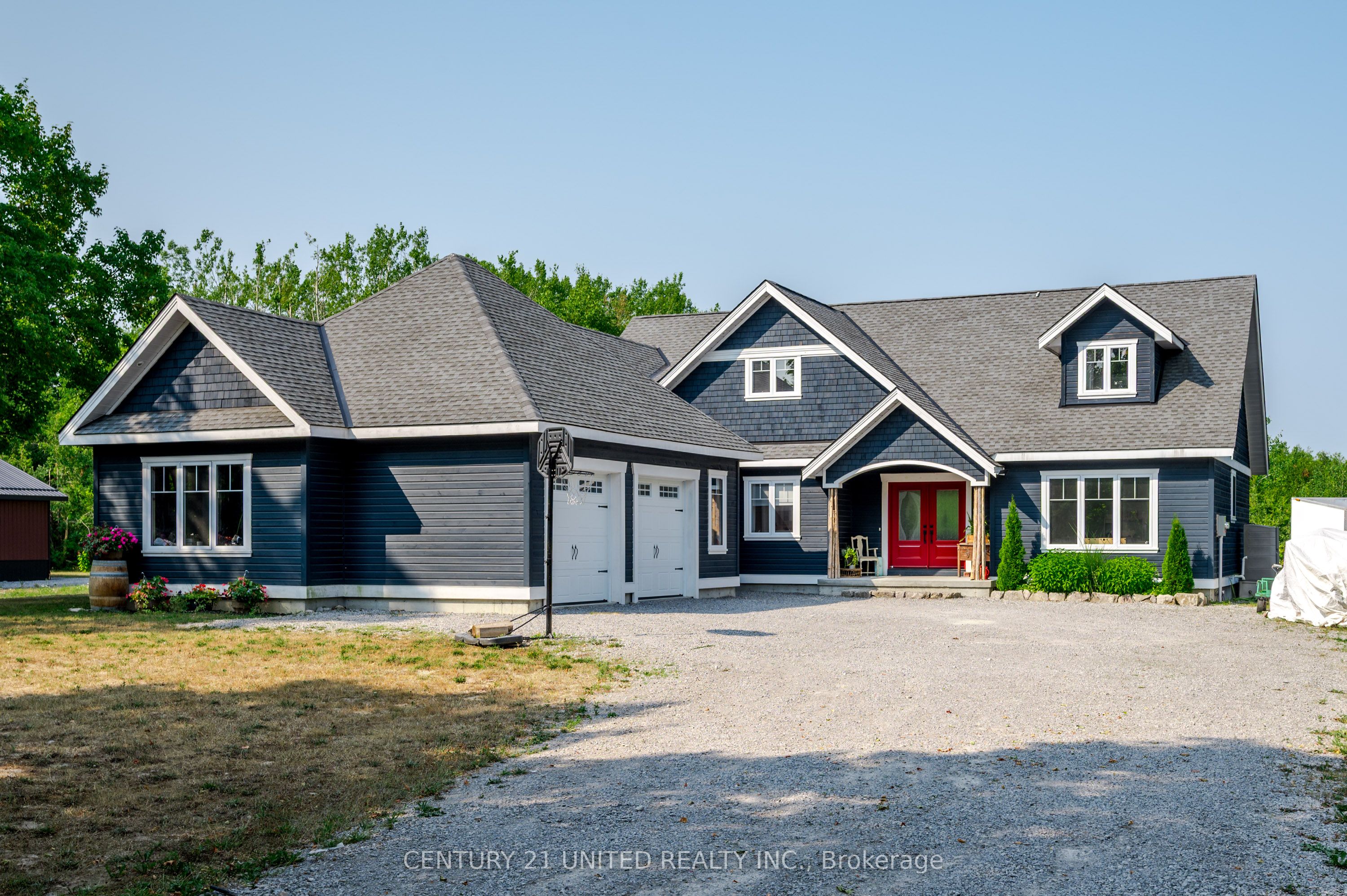 142 Hickory Beach Road Property Photo 1