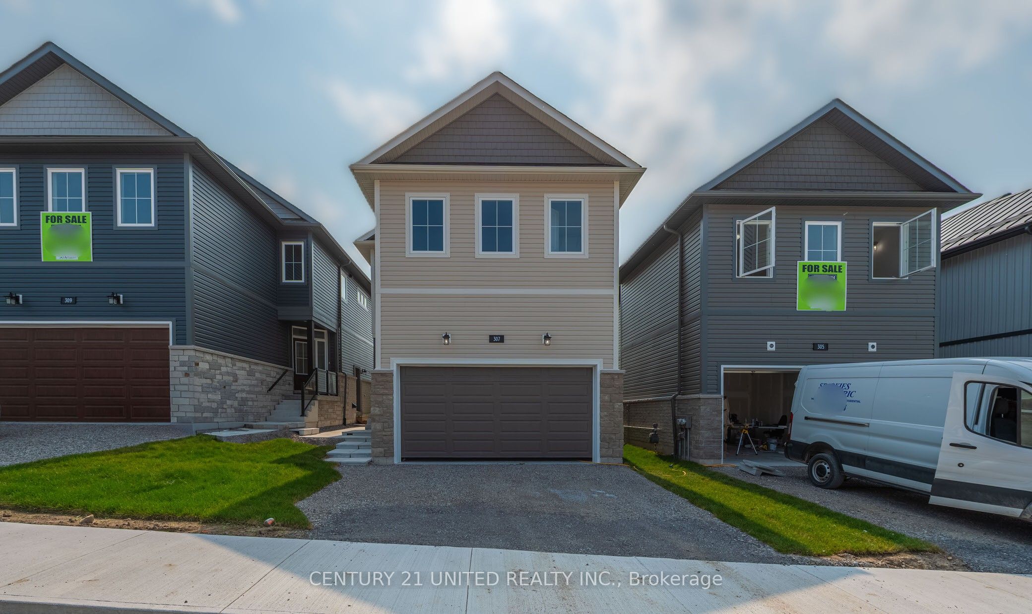 307 Mullighan Gardens Property Photo 1