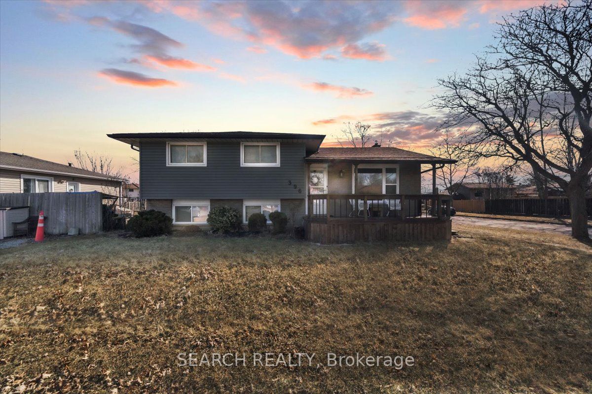 396 1st Ave Property Photo 1