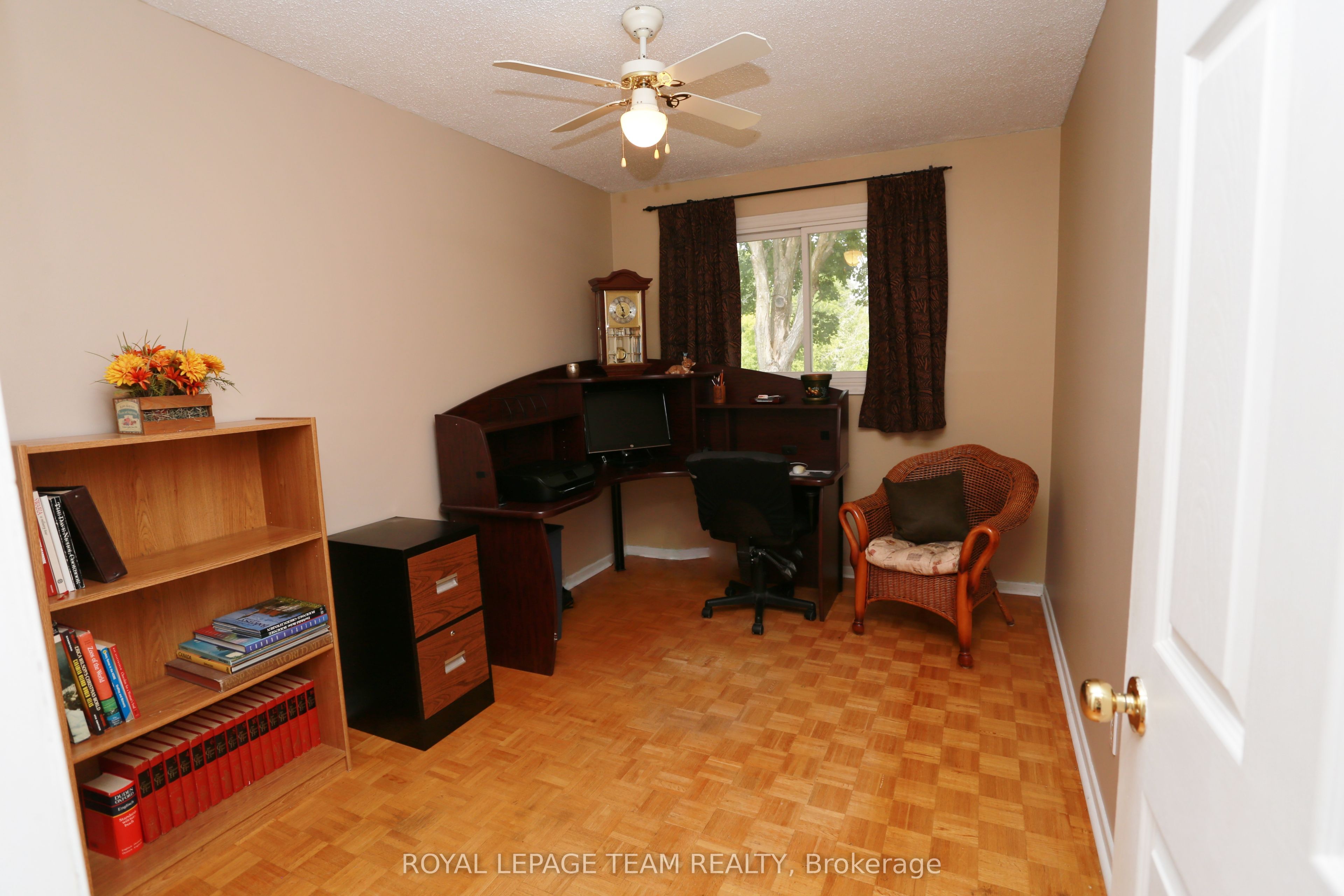 82 Maitland Street S Property Photo 21