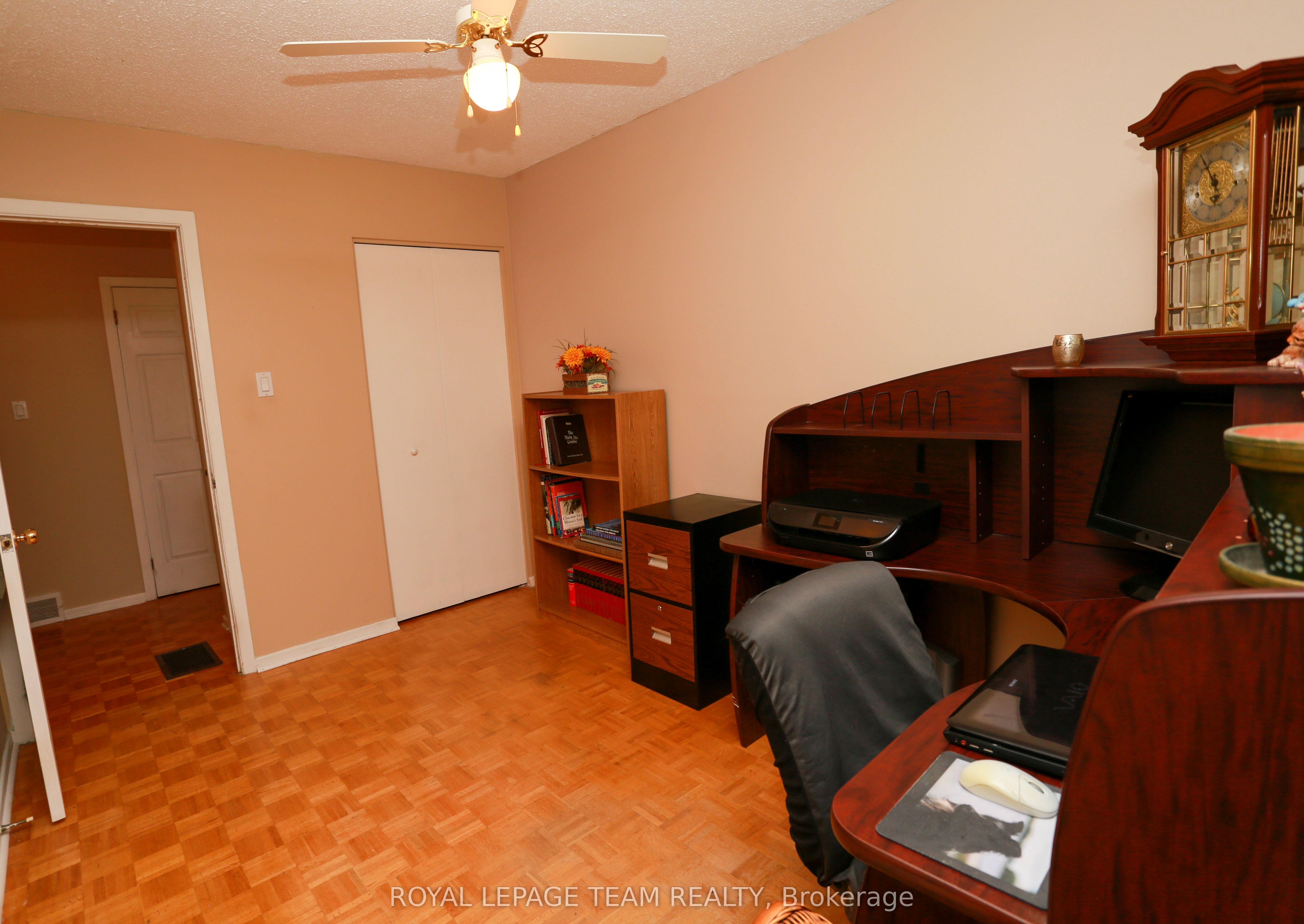 82 Maitland Street S Property Photo 22