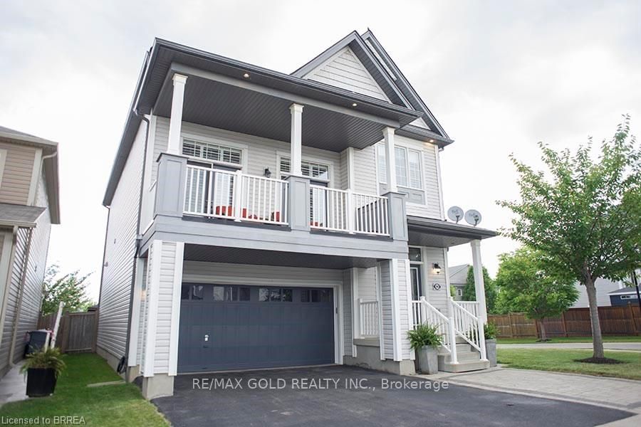 90 Lambert Cres Property Photo 1