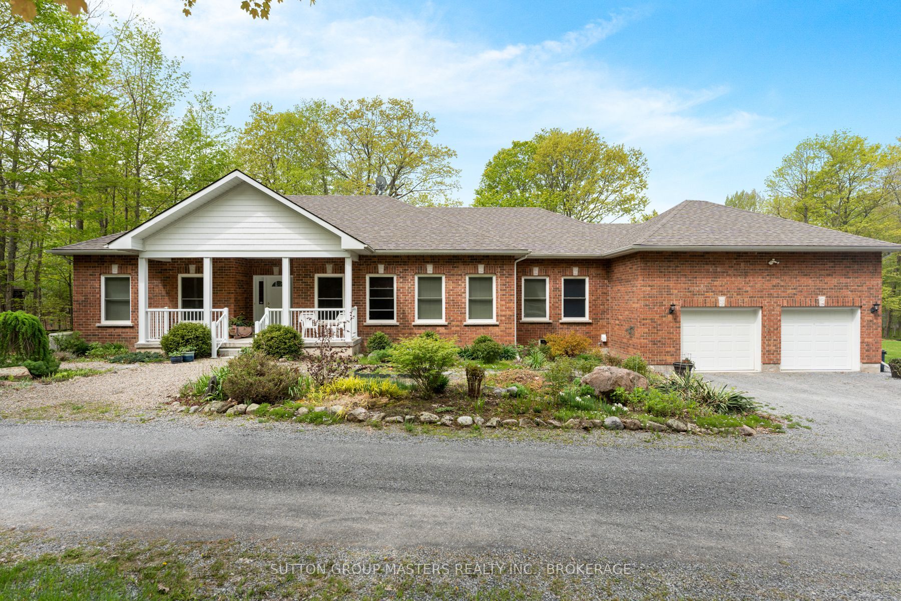 1023 Big Ben Ln Property Photo 1