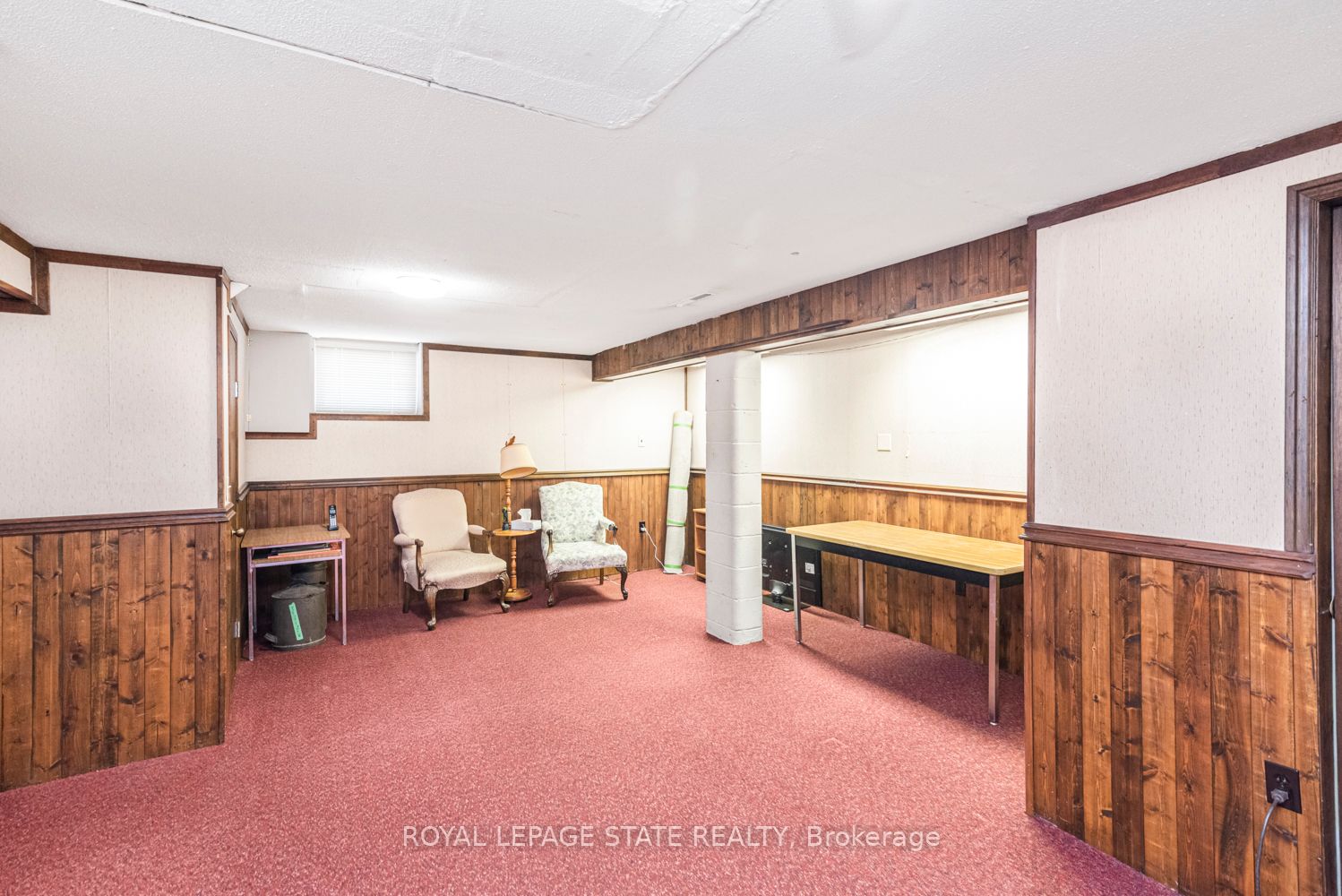 321 East 15th Street Property Photo 29