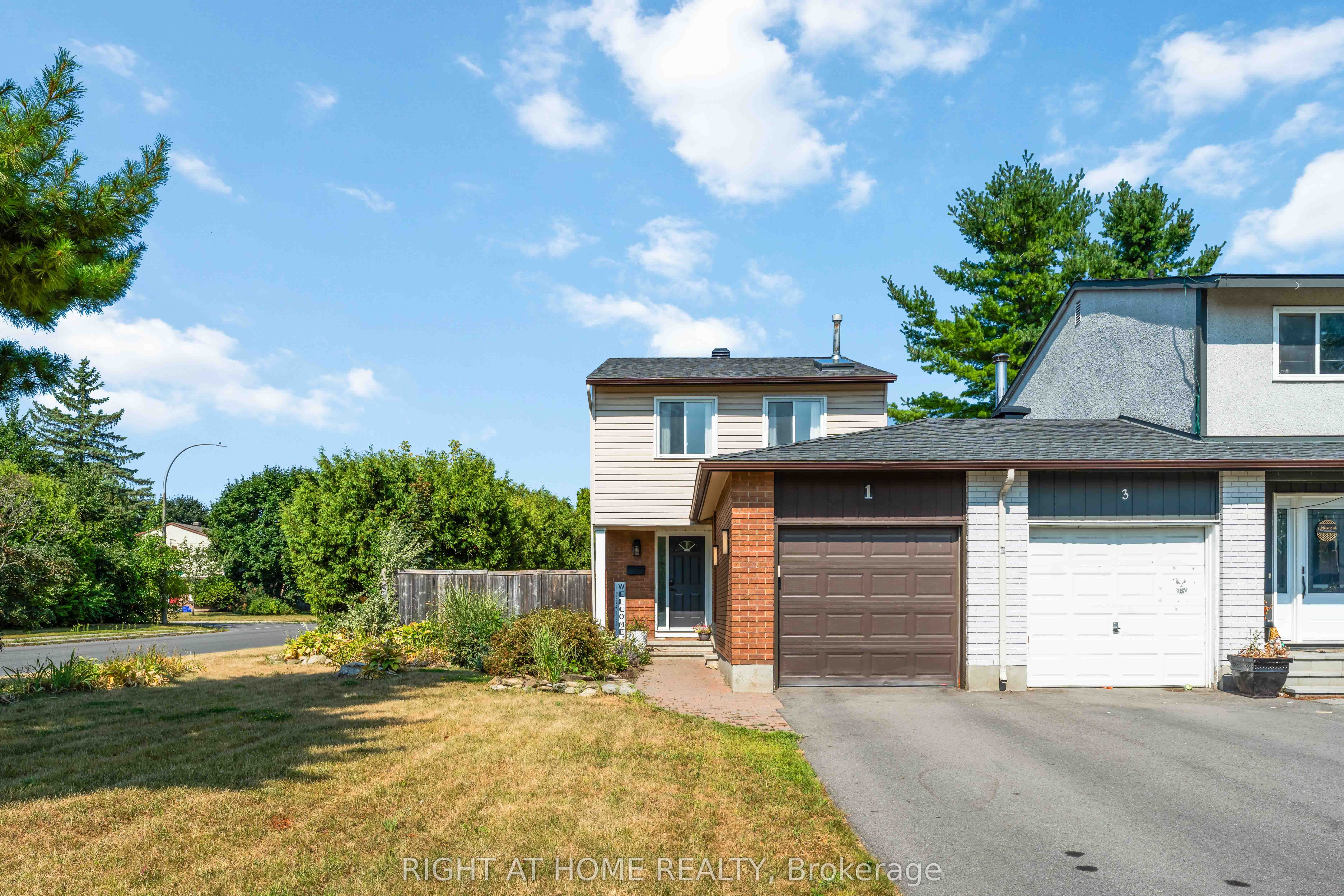 1 Berkshire Way Property Photo 1