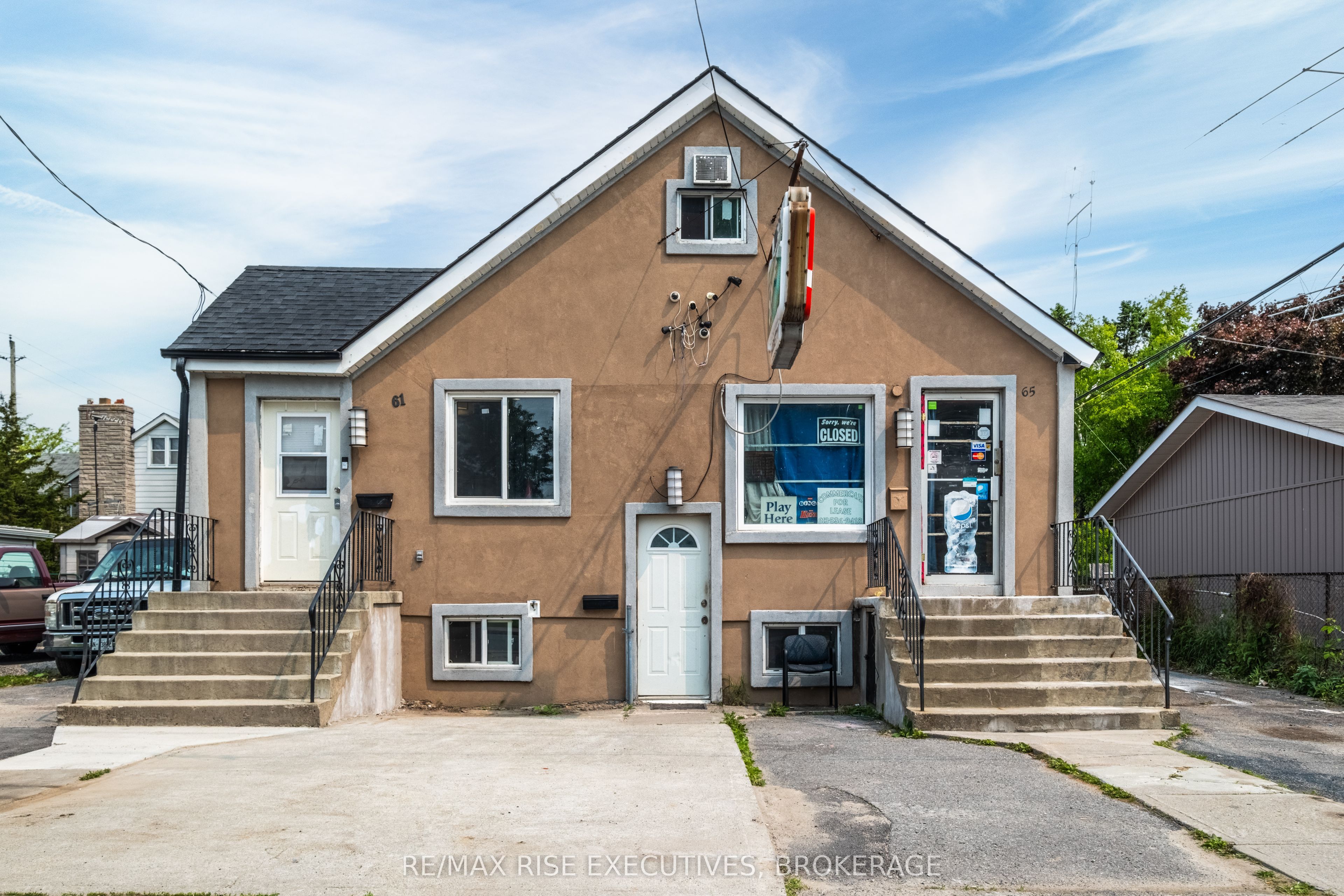 61 7th Ave Property Photo 1