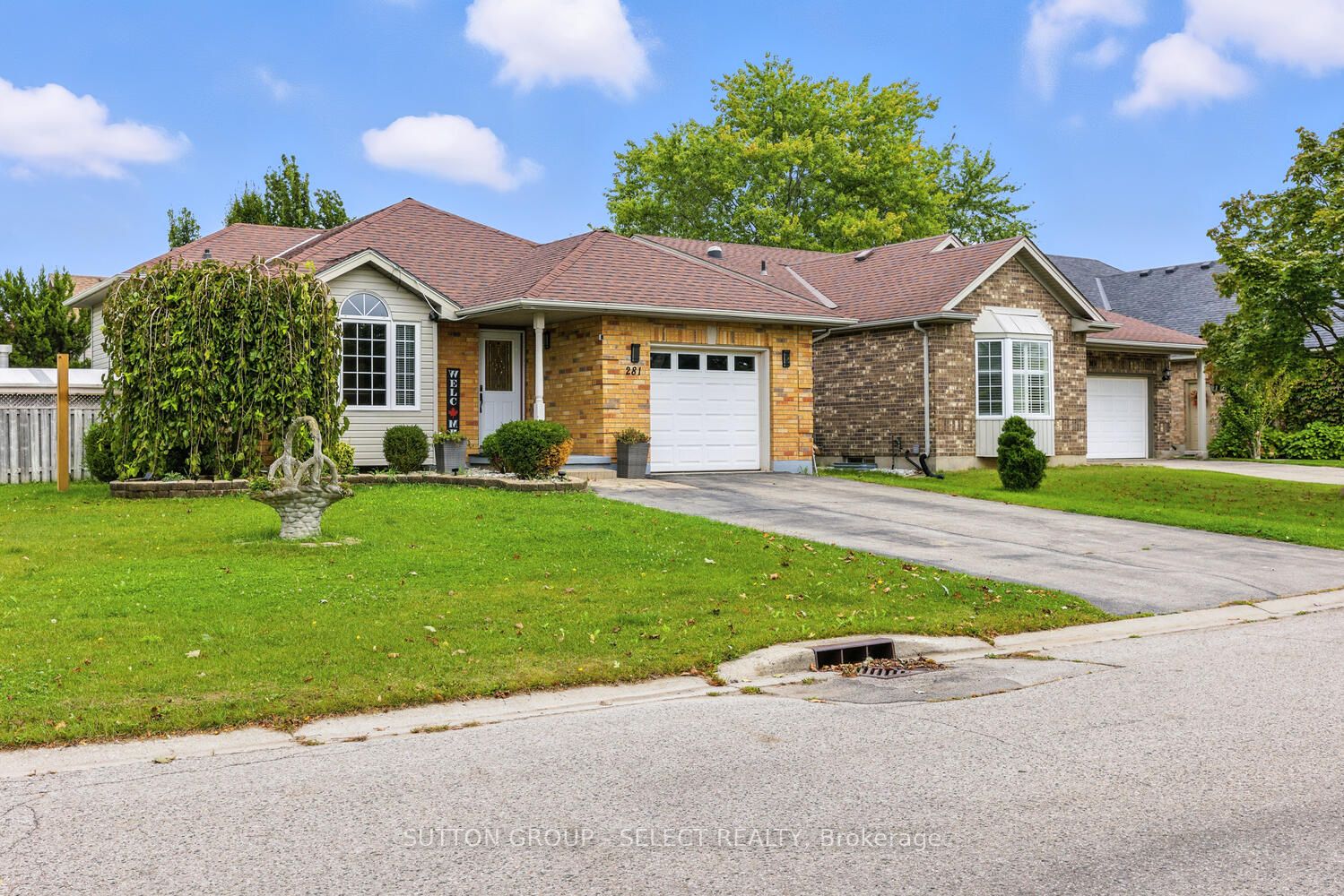 281 ELLERSLIE Road Property Photo 1