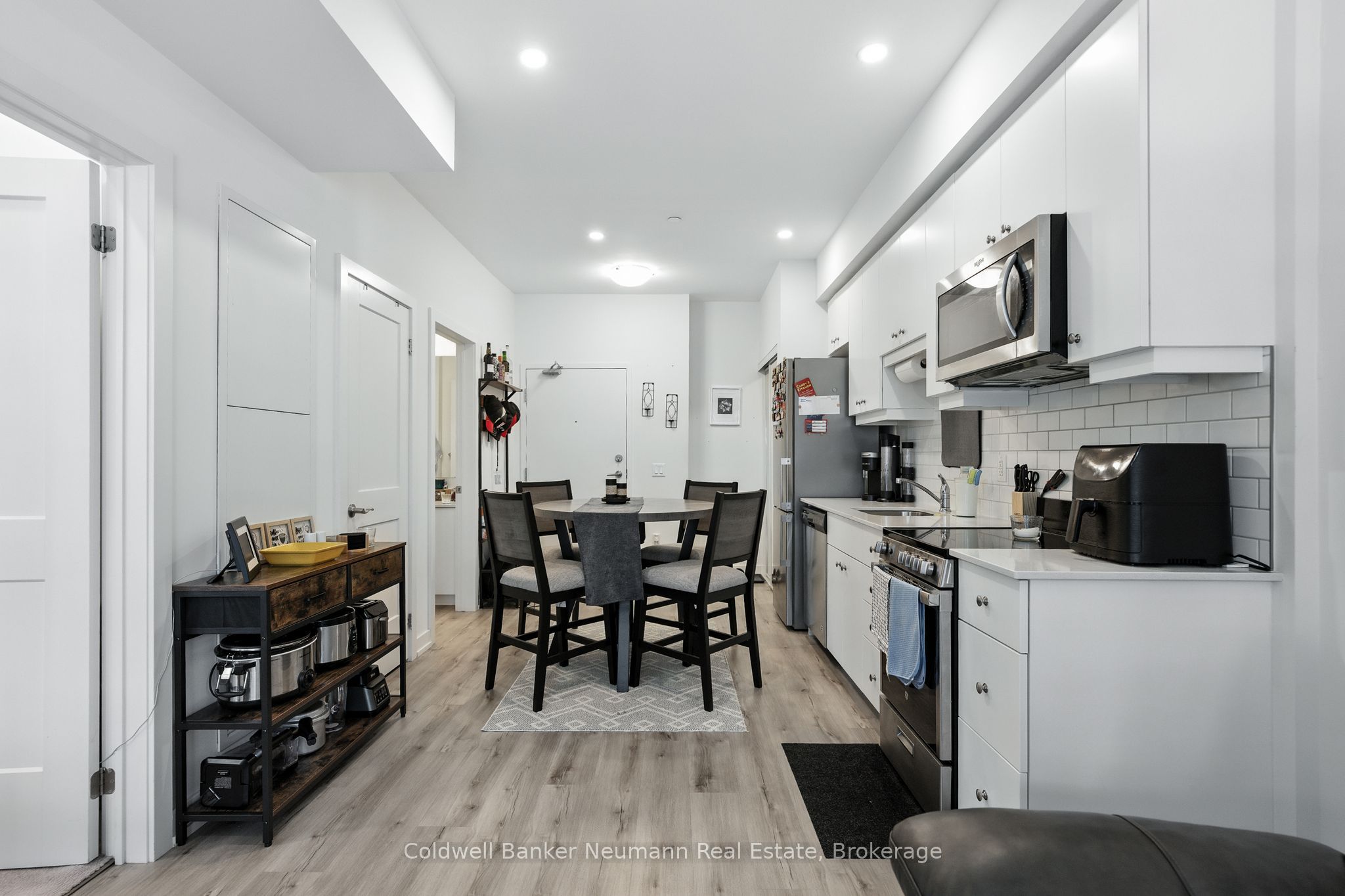 247 Northfield Drive E 210 Property Photo 14