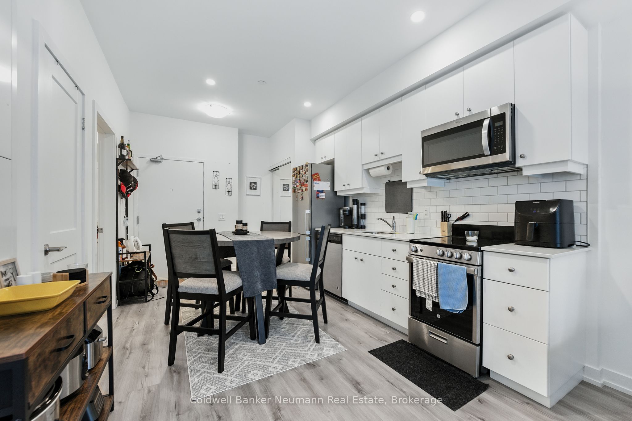 247 Northfield Drive E 210 Property Photo 15