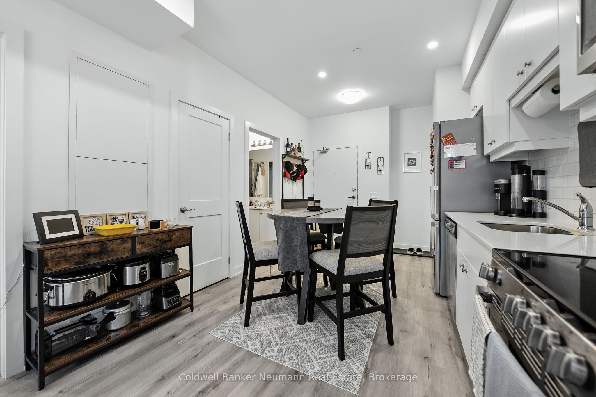 247 Northfield Drive E 210 Property Photo 16