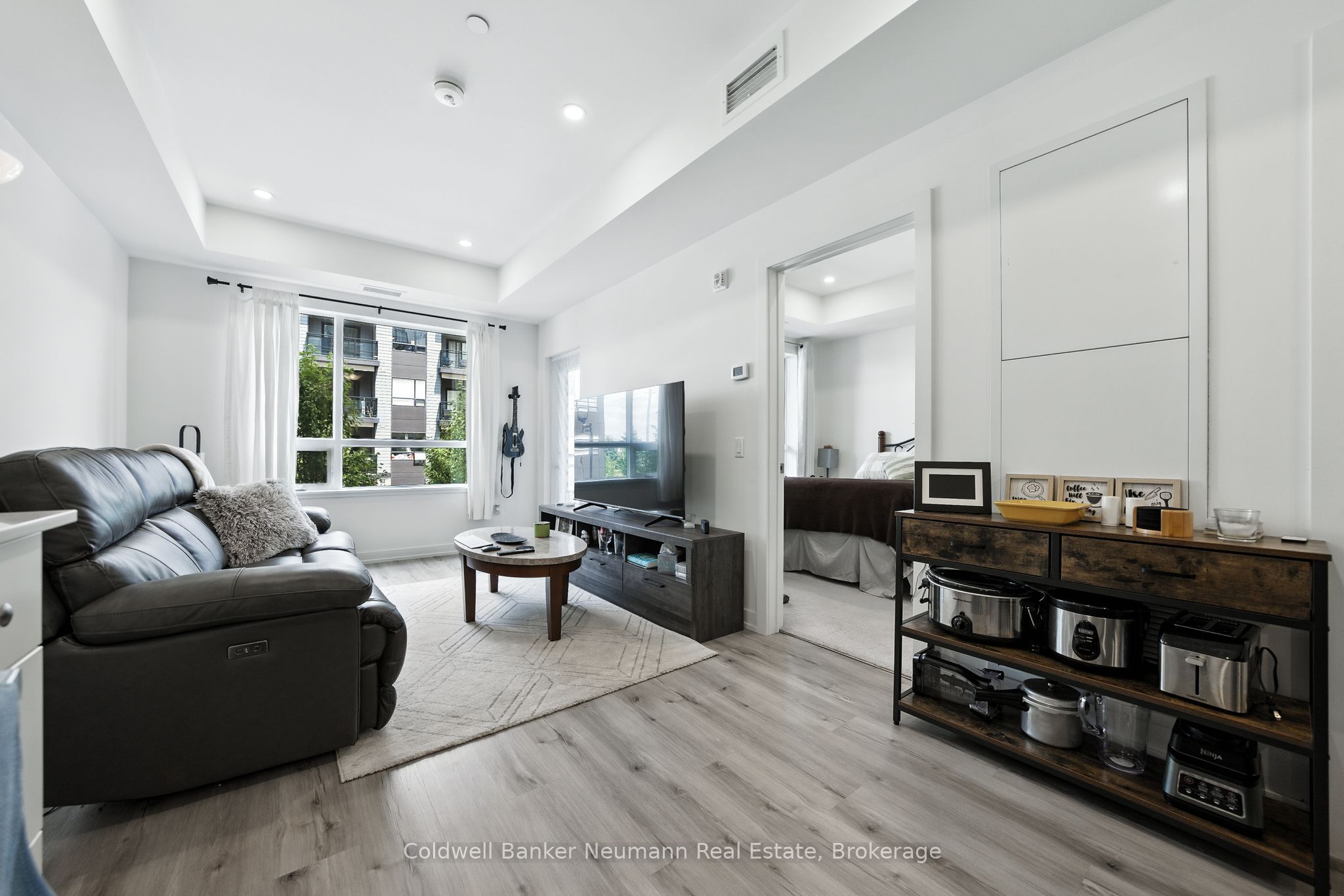 247 Northfield Drive E 210 Property Photo 19