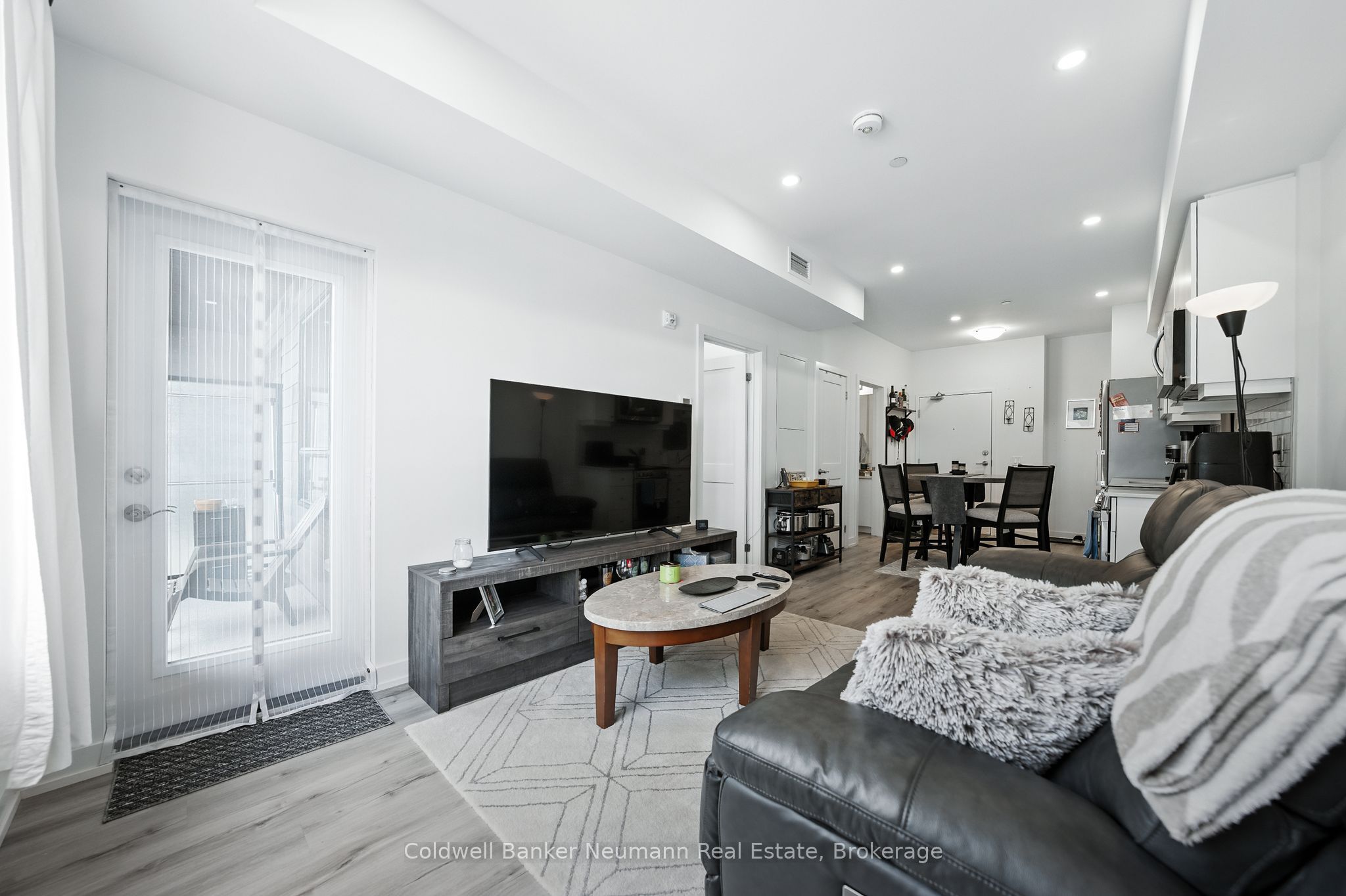 247 Northfield Drive E 210 Property Photo 23