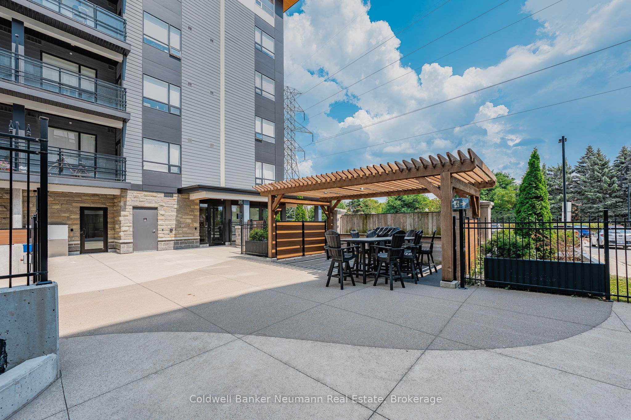 247 Northfield Drive E 210 Property Photo 39