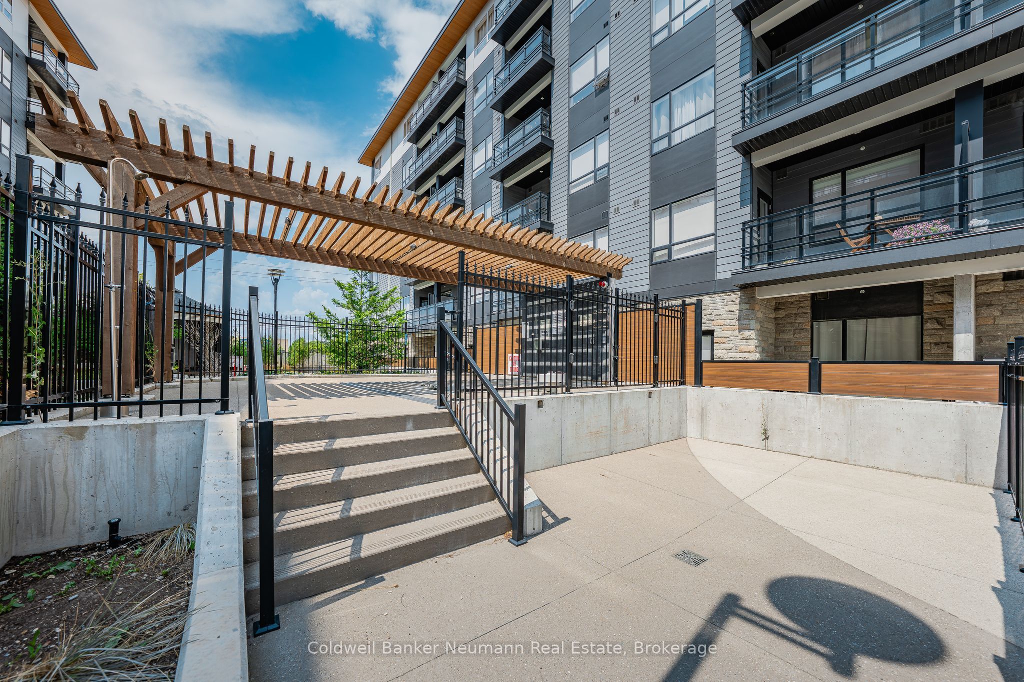 247 Northfield Drive E 210 Property Photo 41