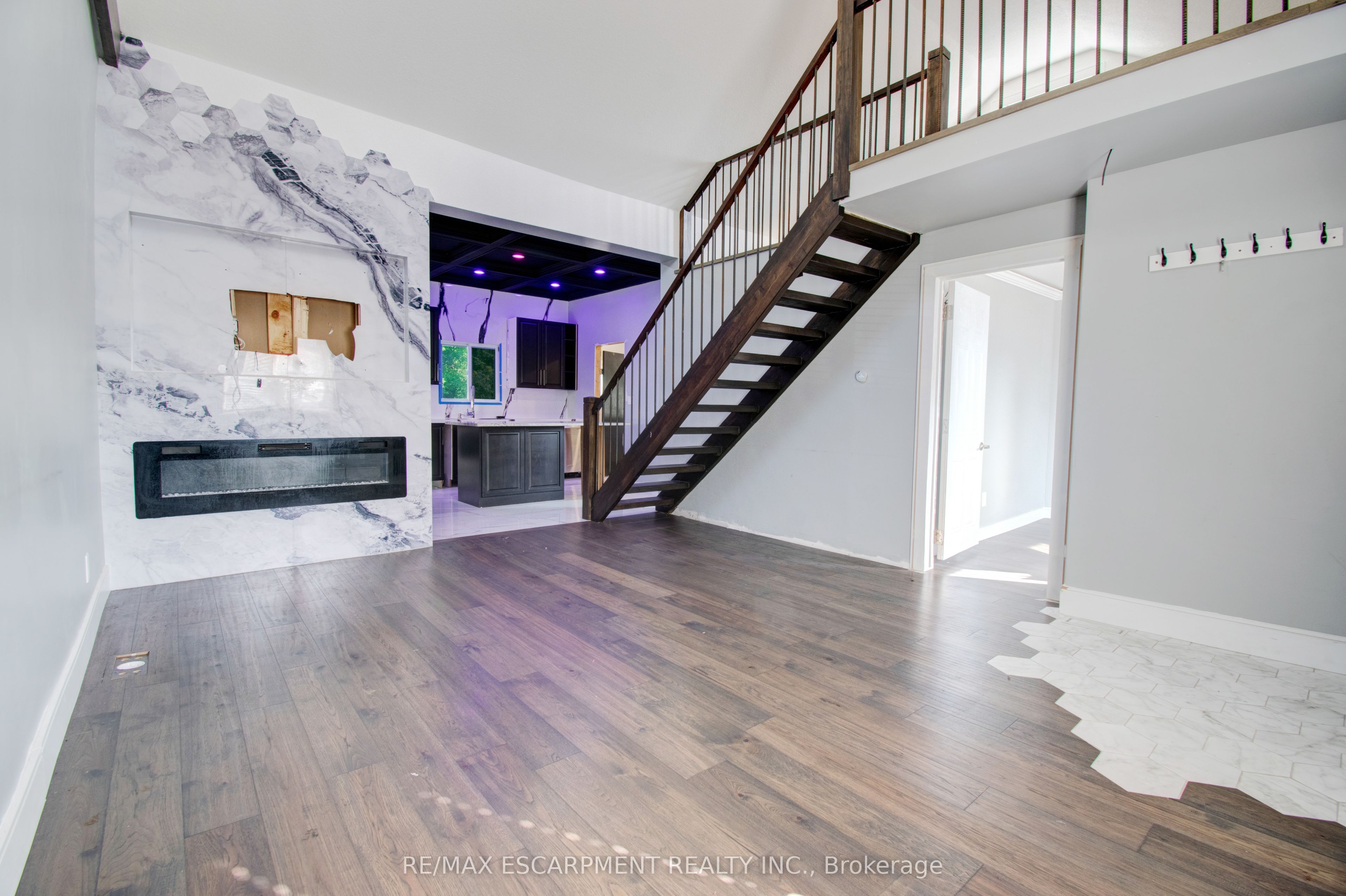 85 East 37th Street Property Photo 1