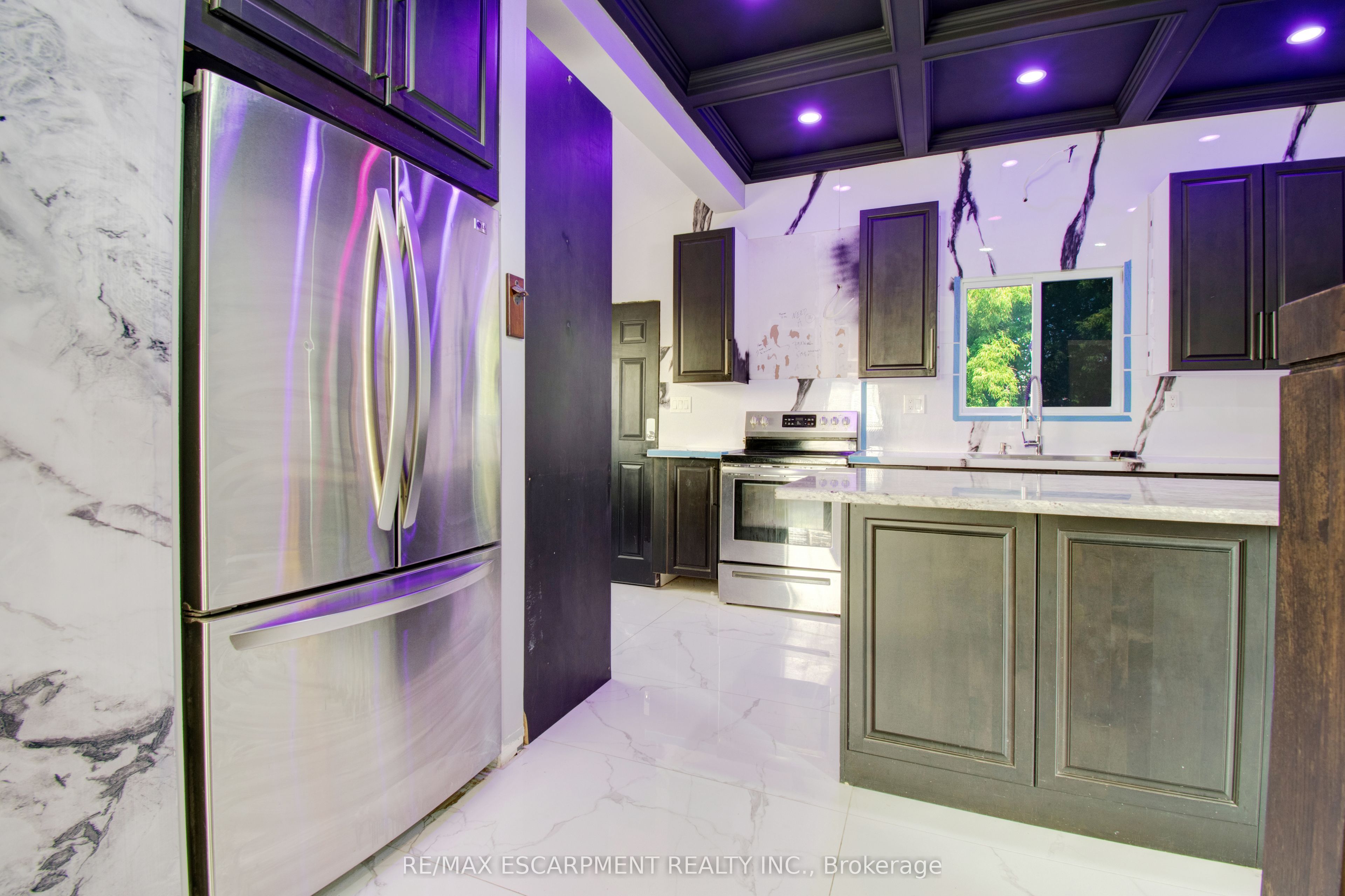 85 East 37th Street Property Photo 30