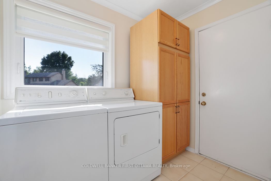 338 Liard Street Property Photo 24