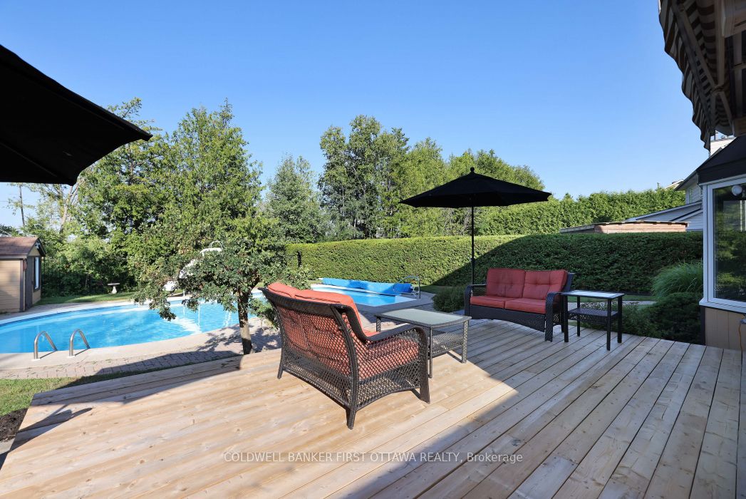 338 Liard Street Property Photo 44