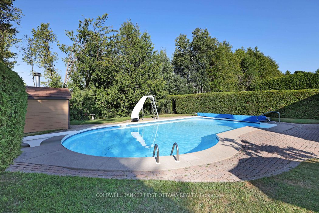 338 Liard Street Property Photo 45