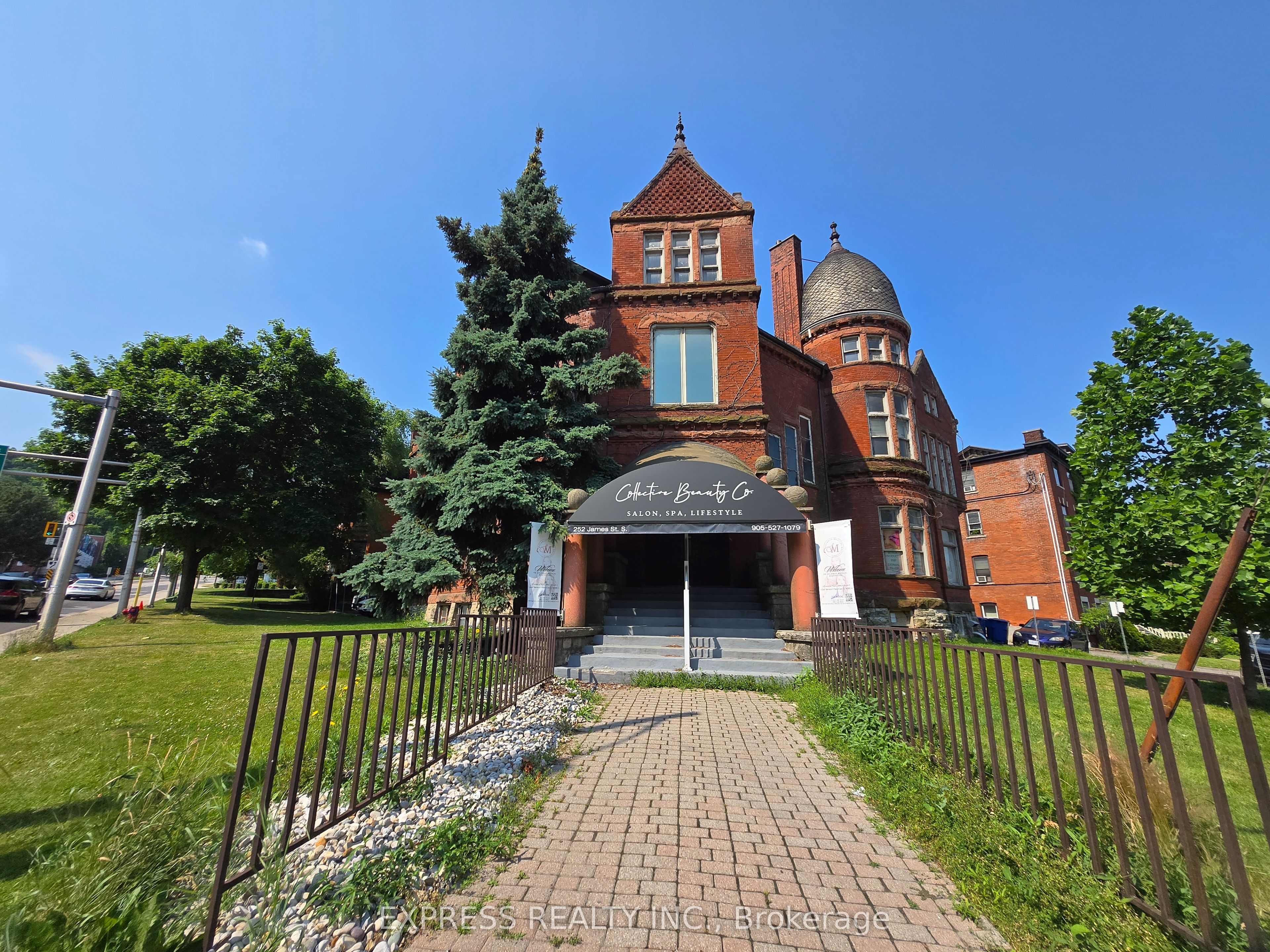 252 James Street S 4 Property Photo 1