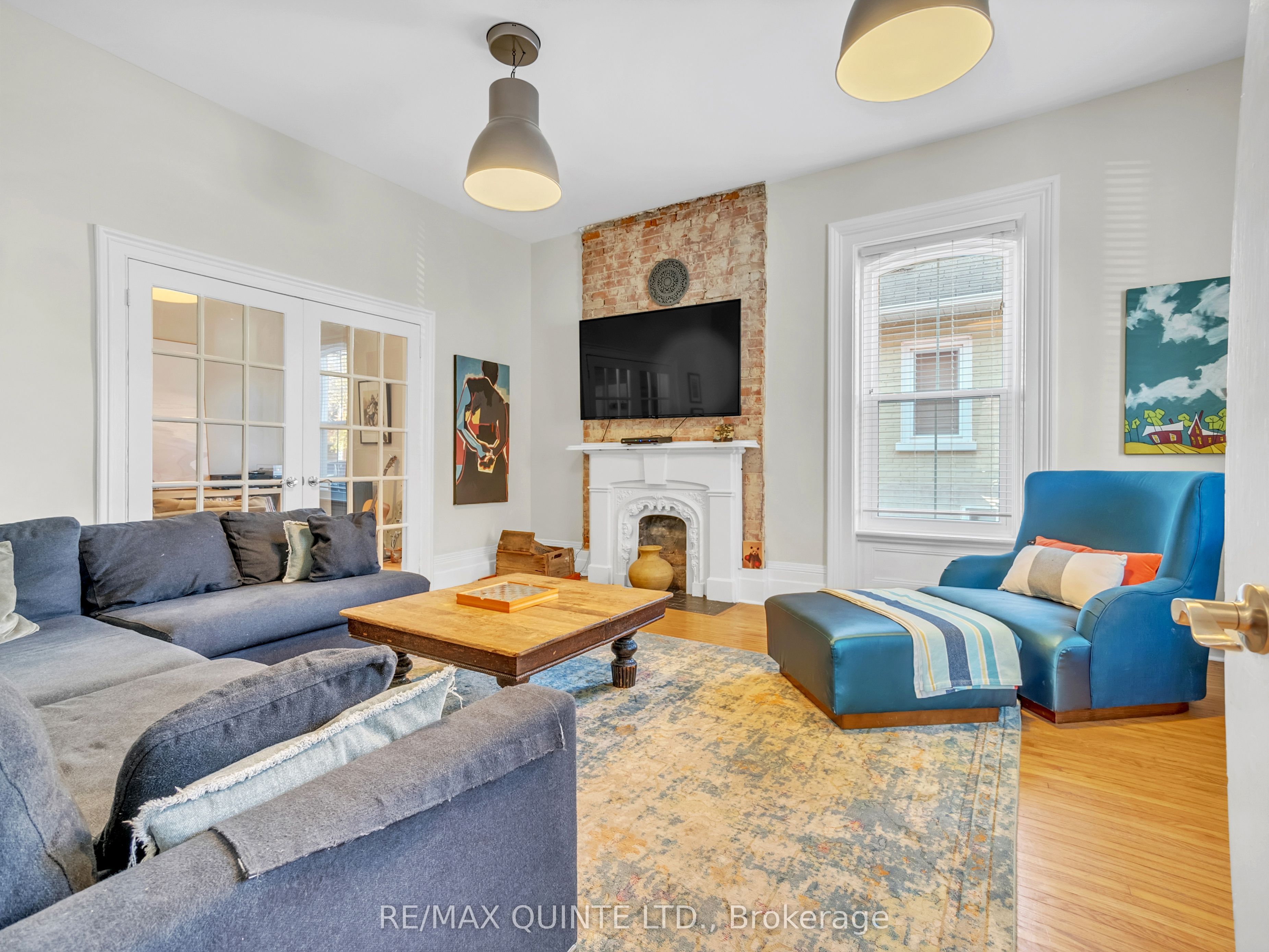 246 Charles Street Property Photo 8