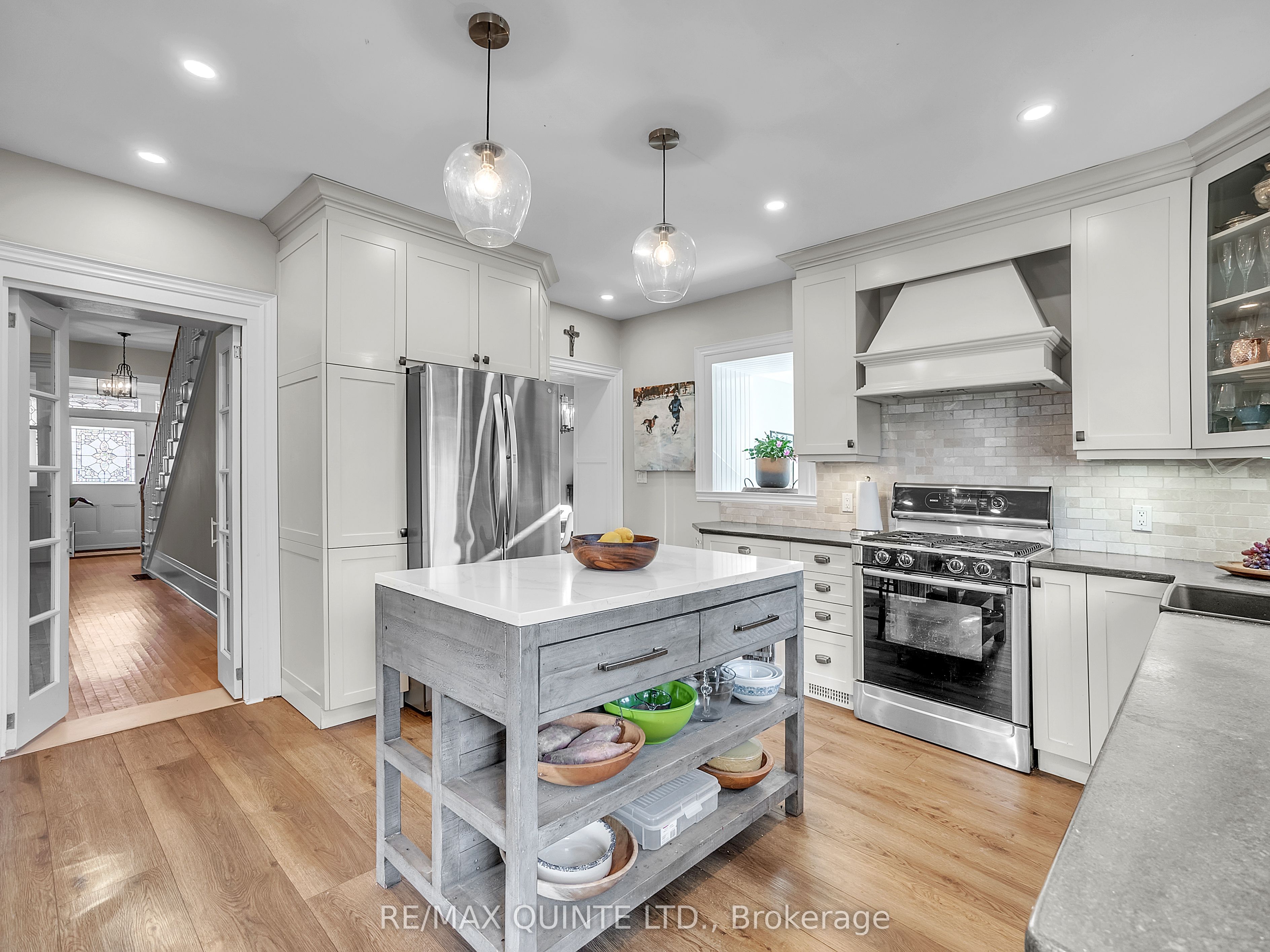 246 Charles Street Property Photo 12