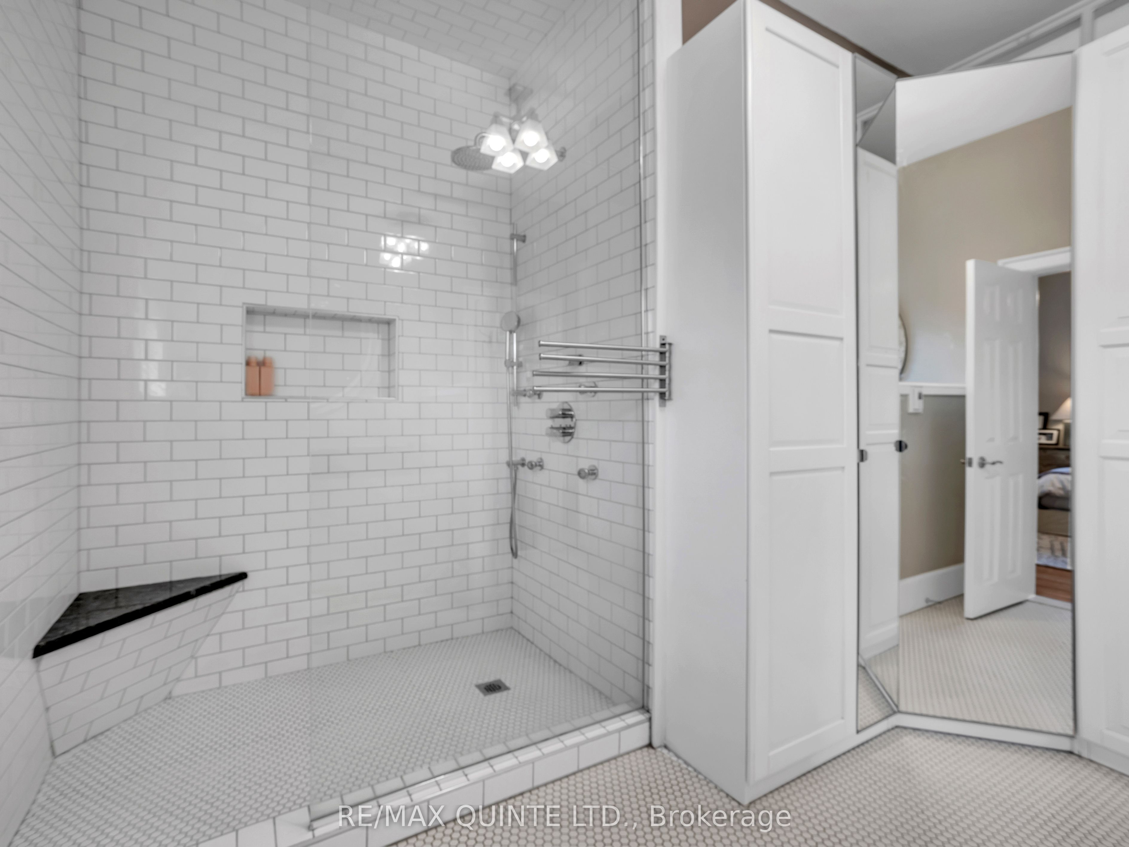 246 Charles Street Property Photo 23