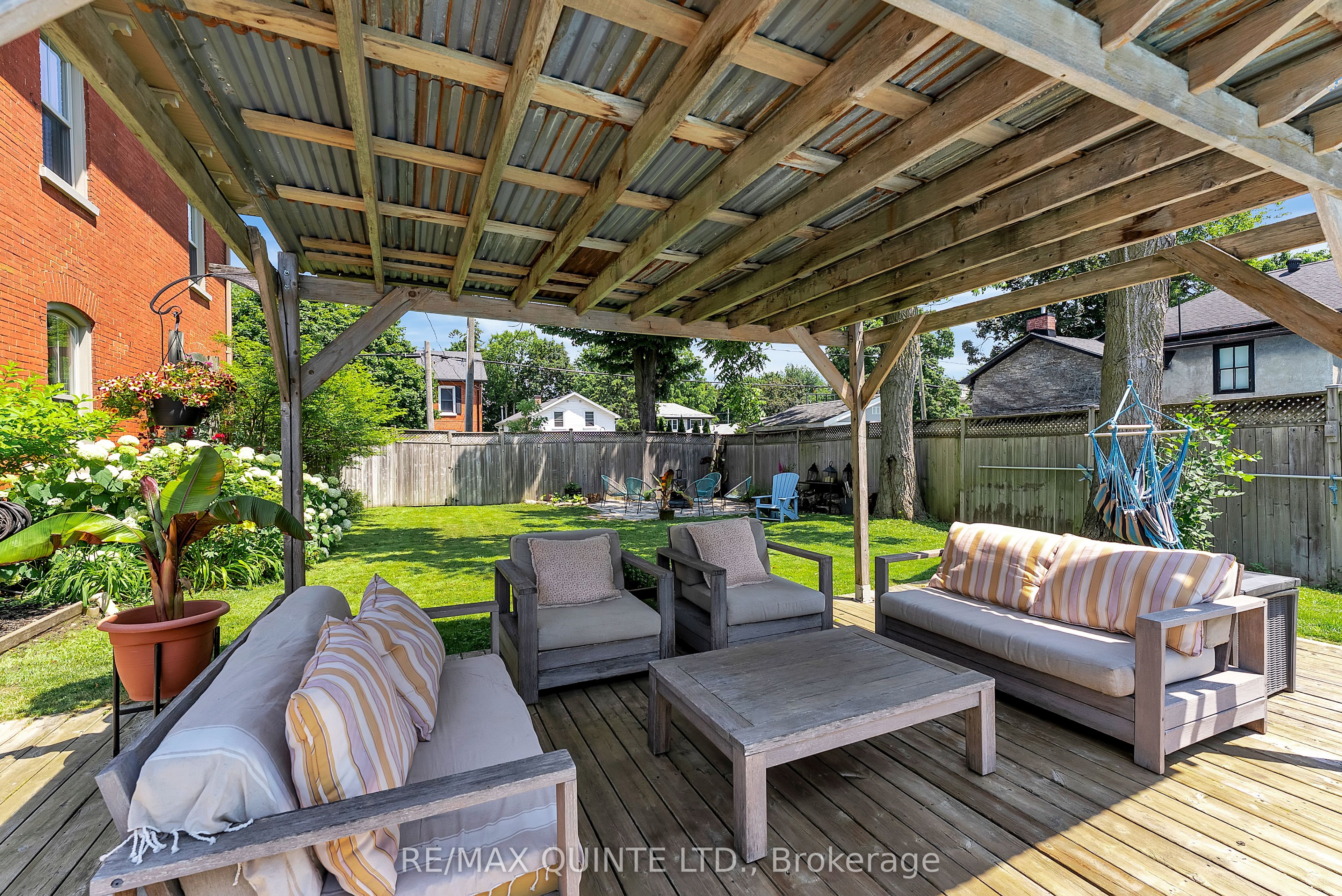 246 Charles Street Property Photo 35