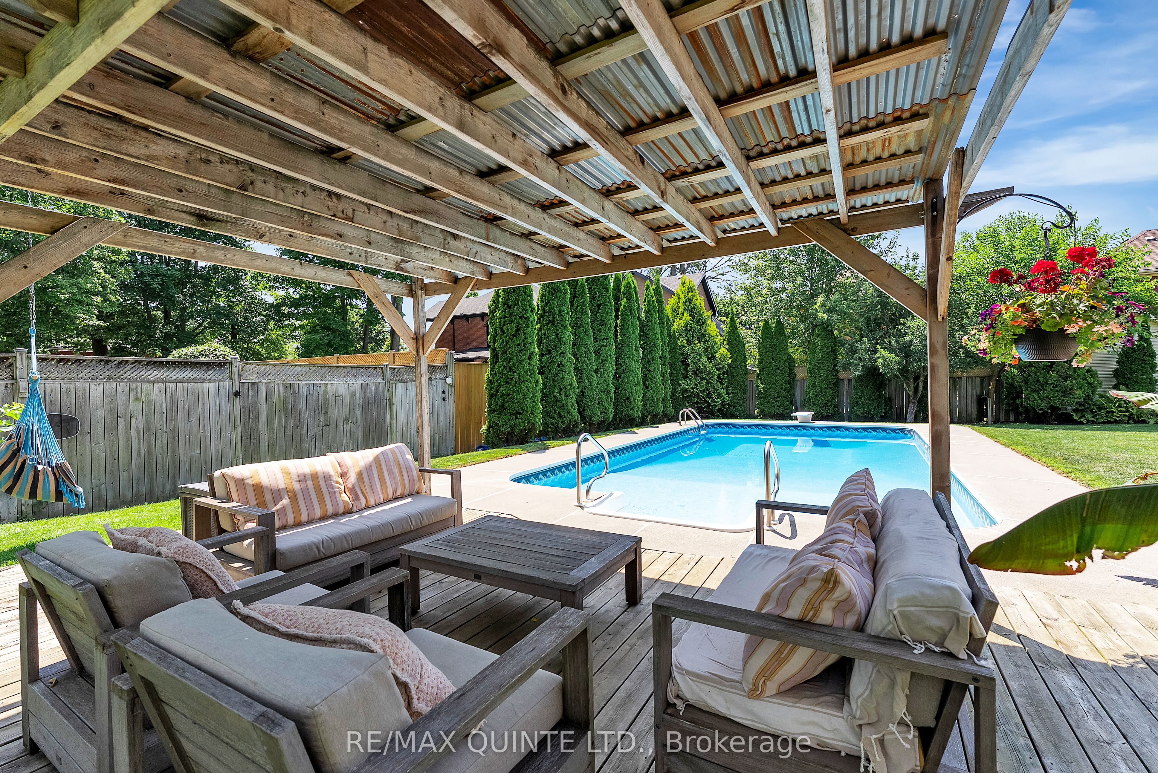 246 Charles Street Property Photo 36