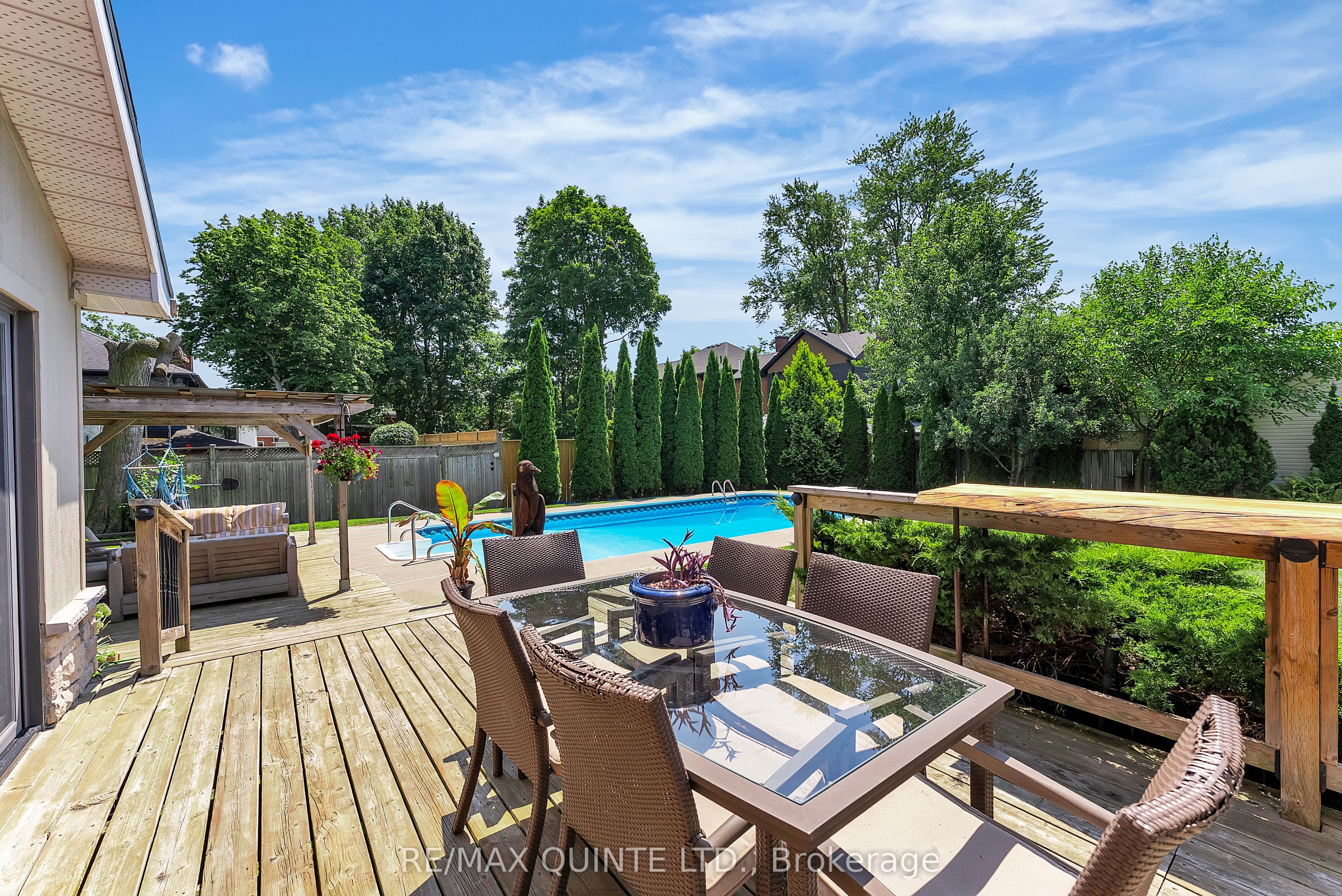 246 Charles Street Property Photo 39