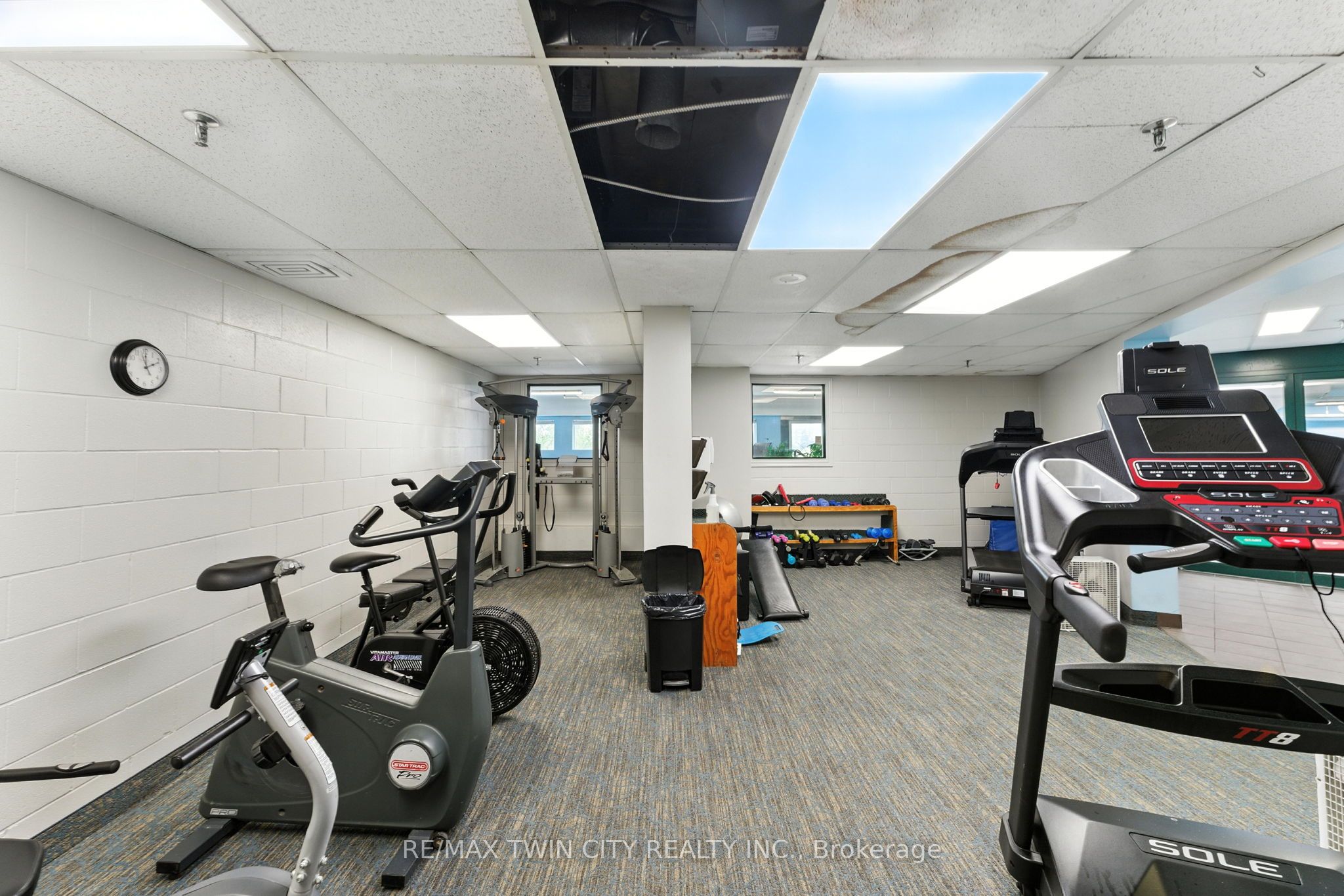 237 King Street W 1104 Property Photo 29