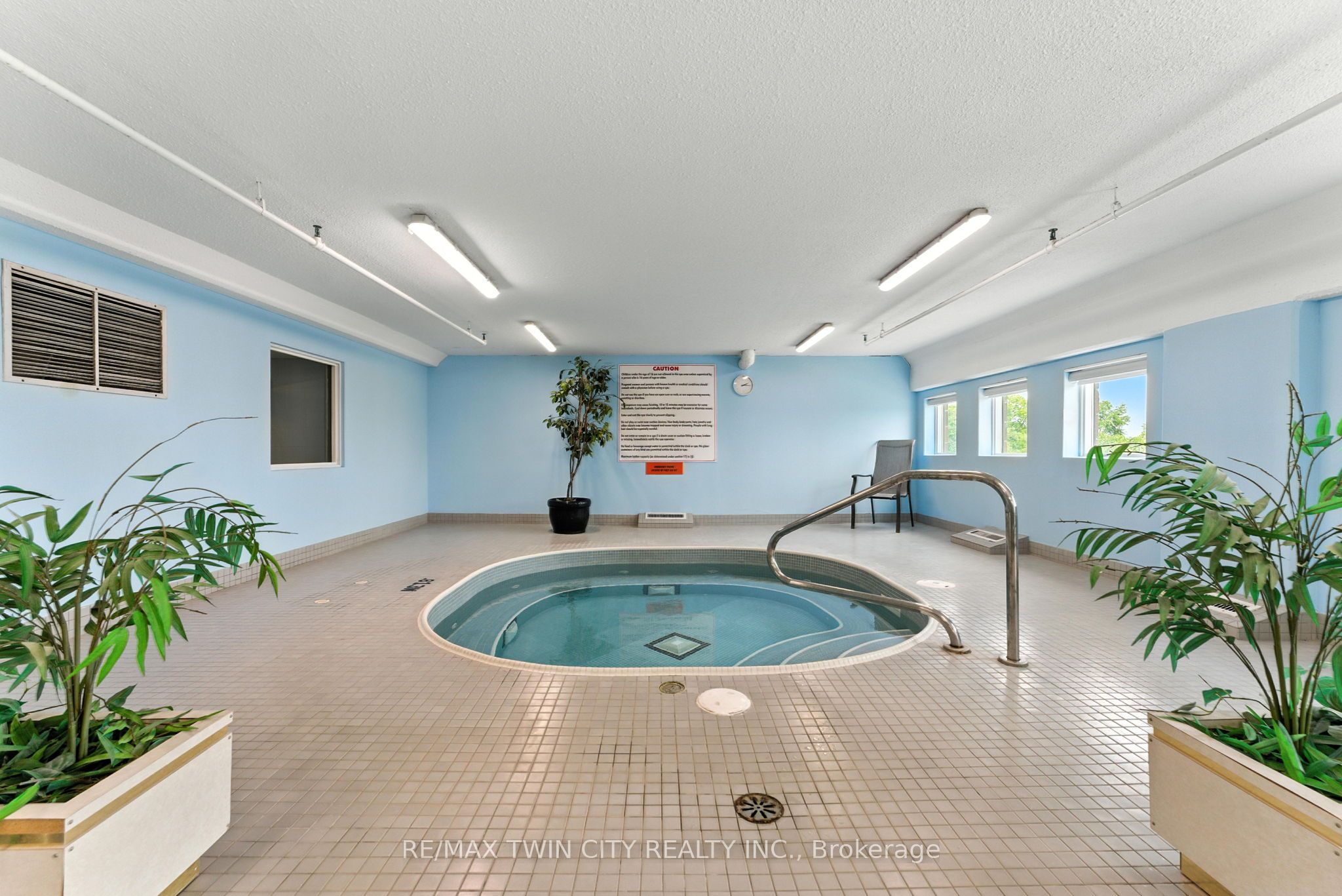 237 King Street W 1104 Property Photo 36