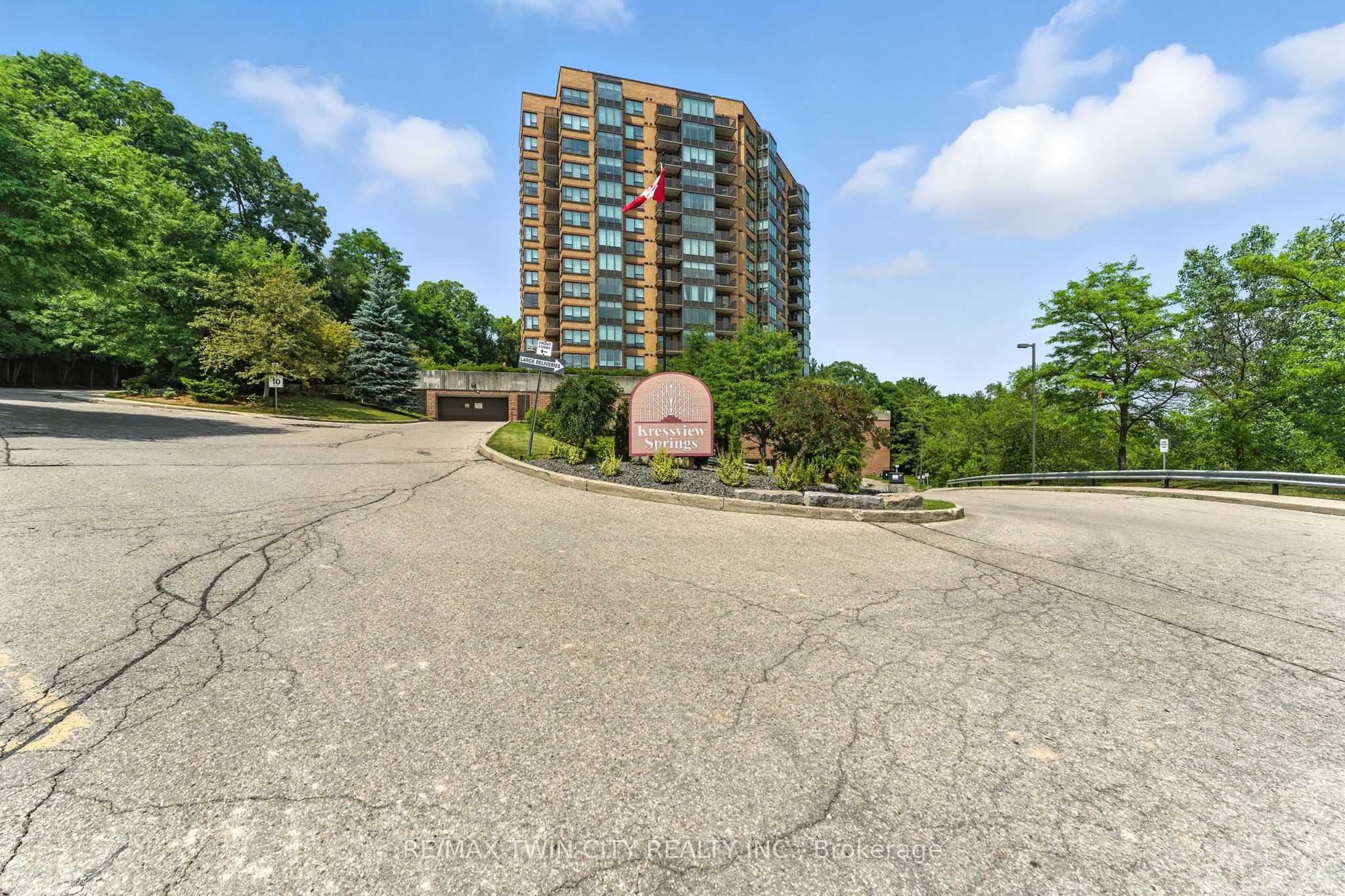 237 King Street W 1104 Property Photo 47