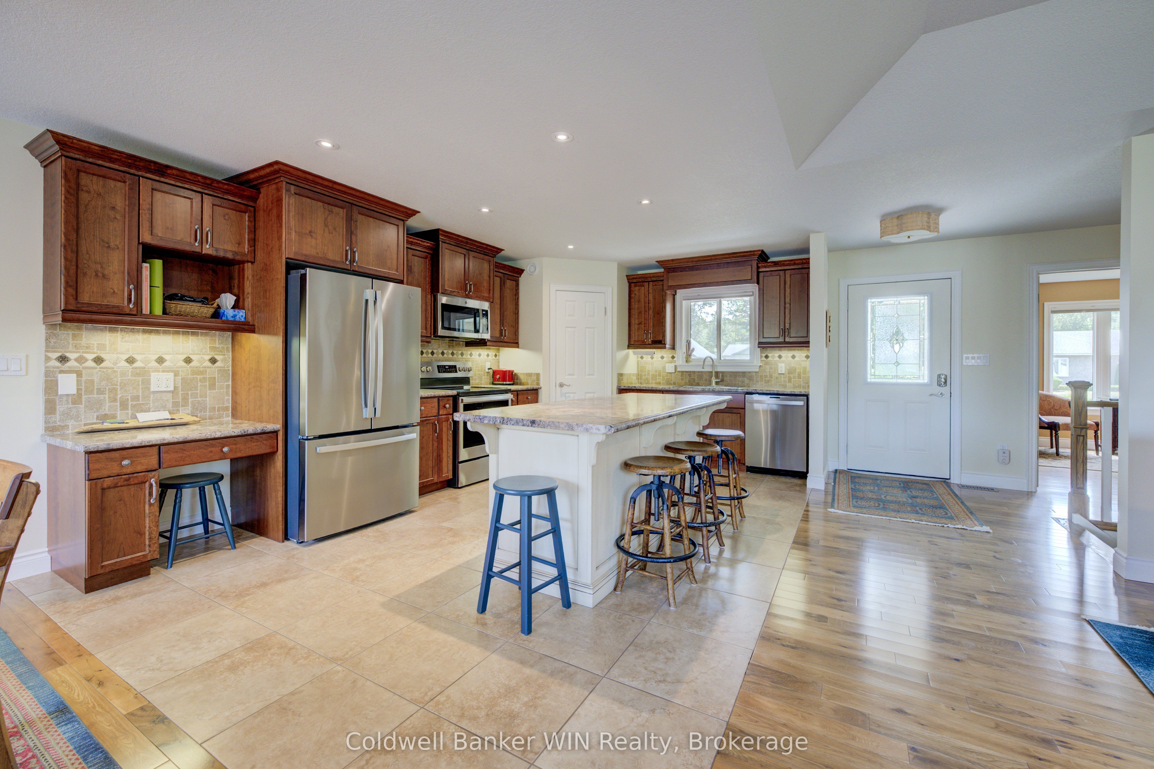 22 Regency Drive Property Photo 6