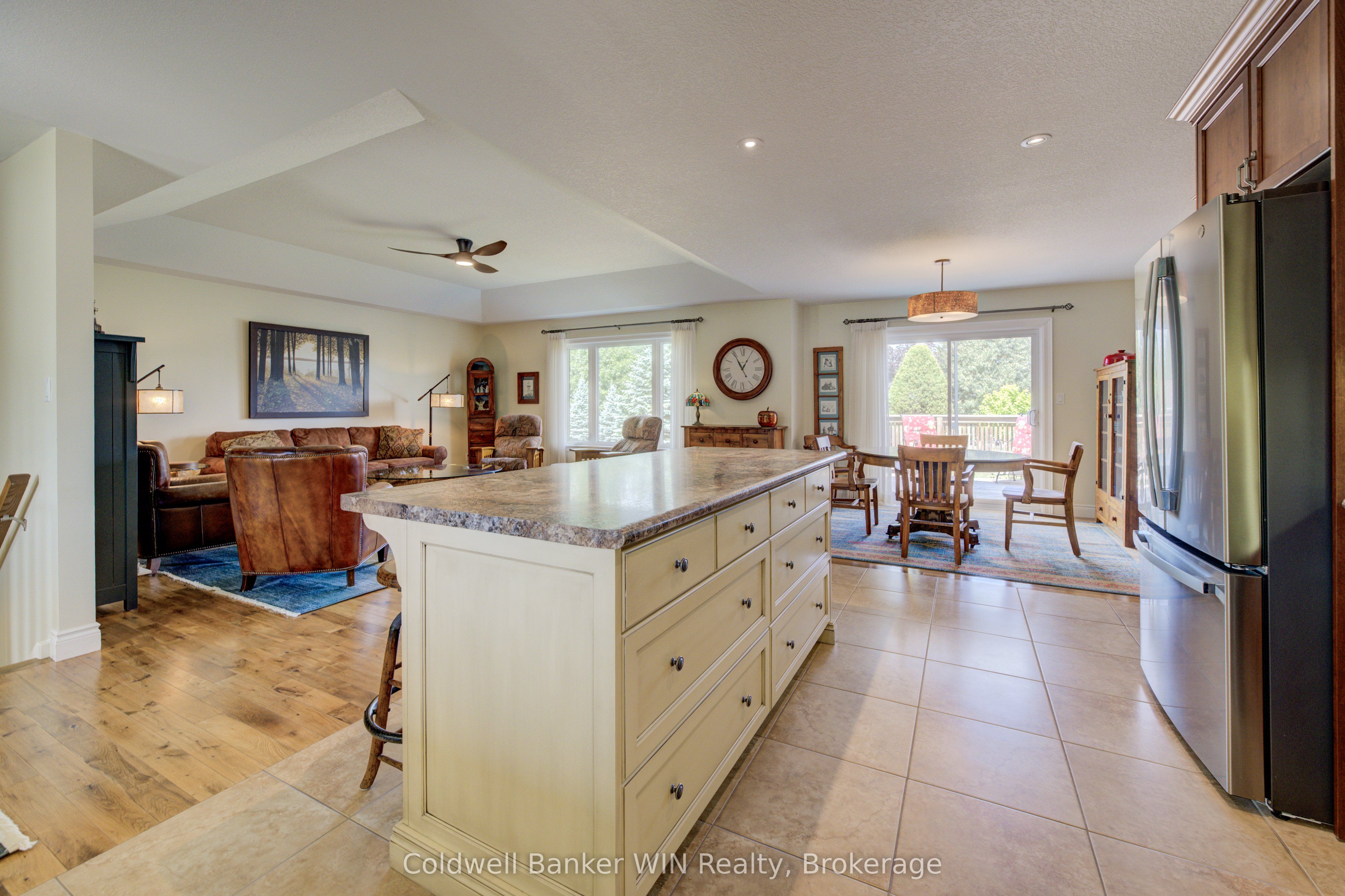 22 Regency Drive Property Photo 11