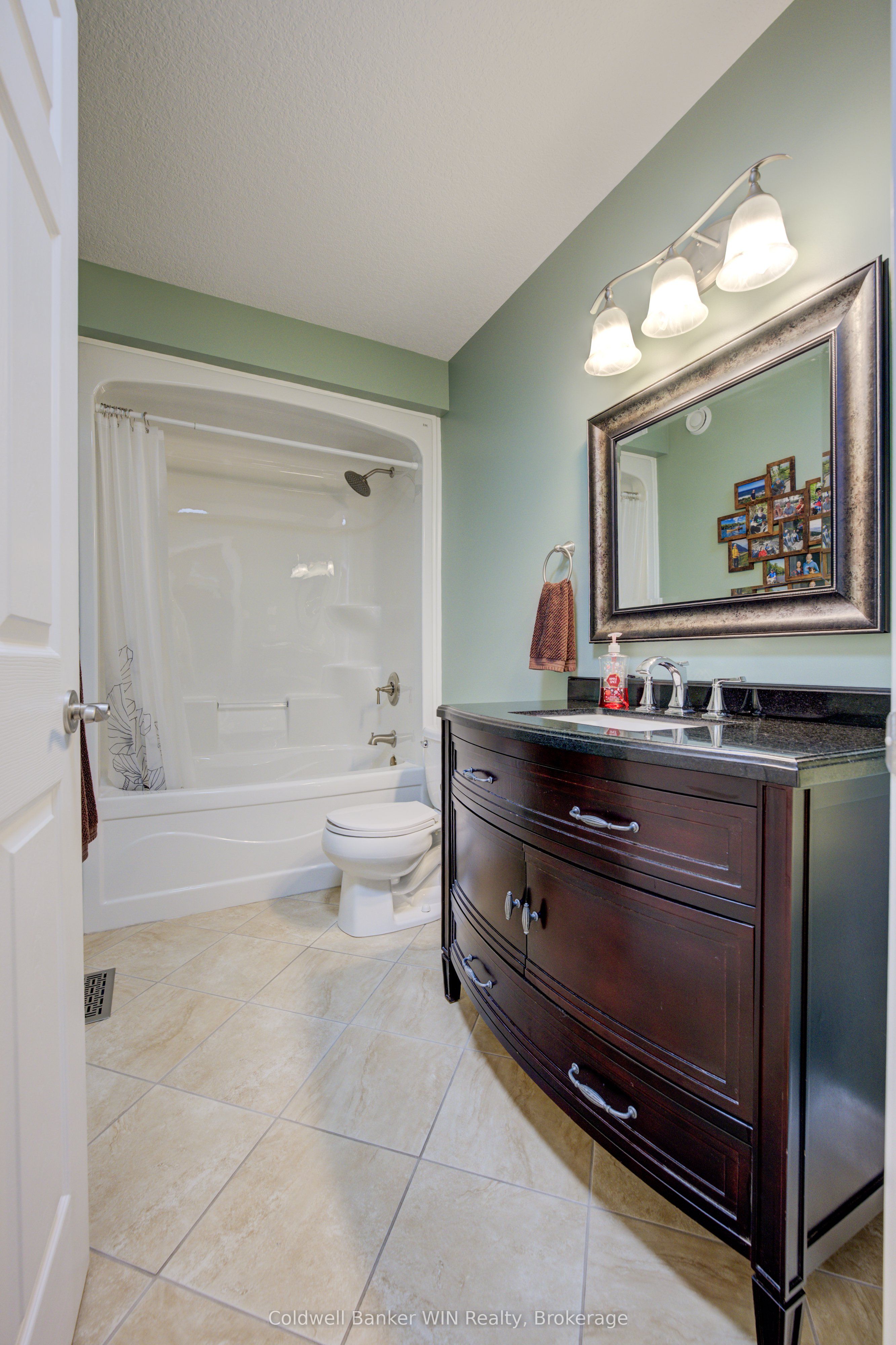 22 Regency Drive Property Photo 22