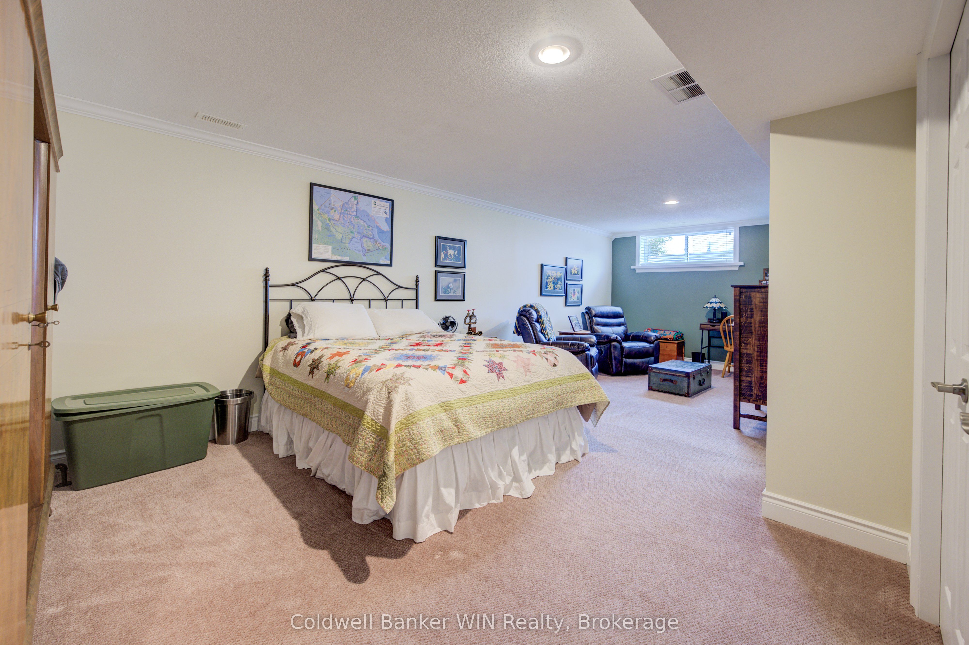 22 Regency Drive Property Photo 29