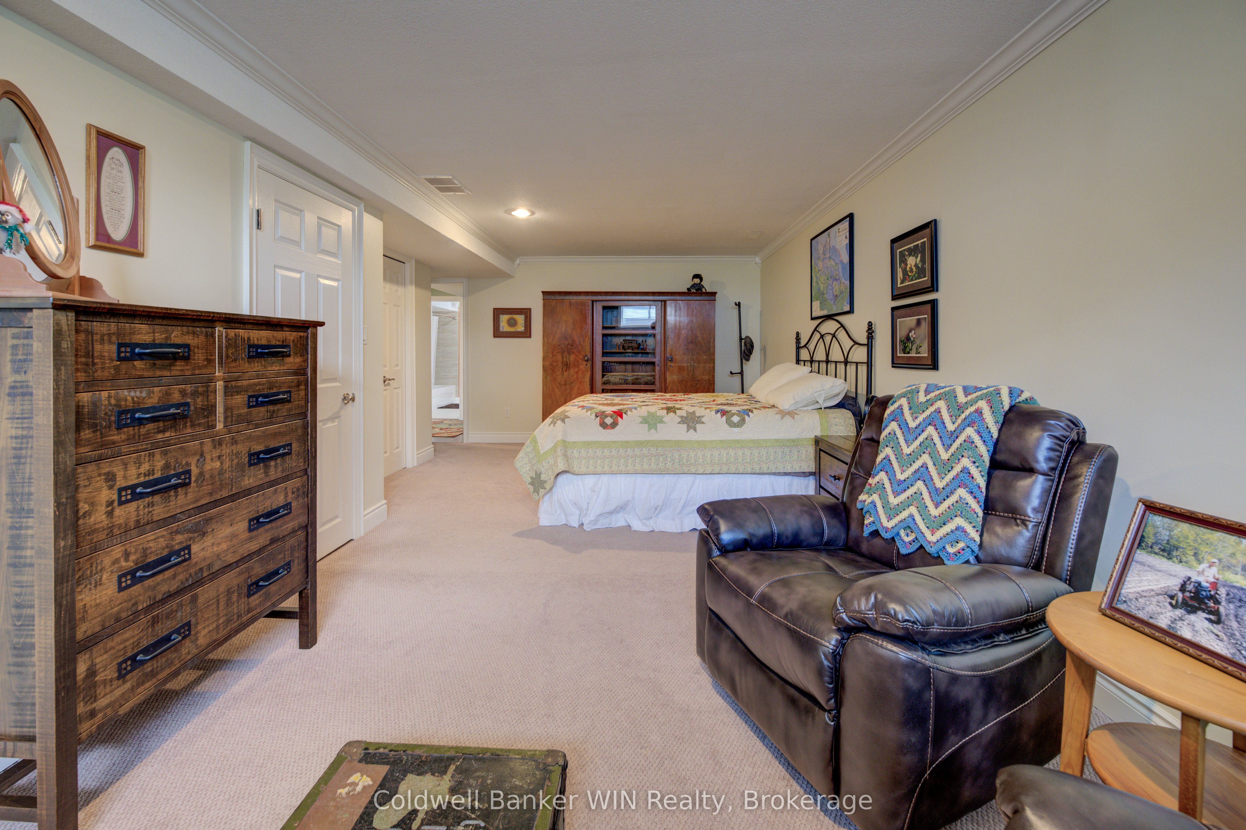 22 Regency Drive Property Photo 31