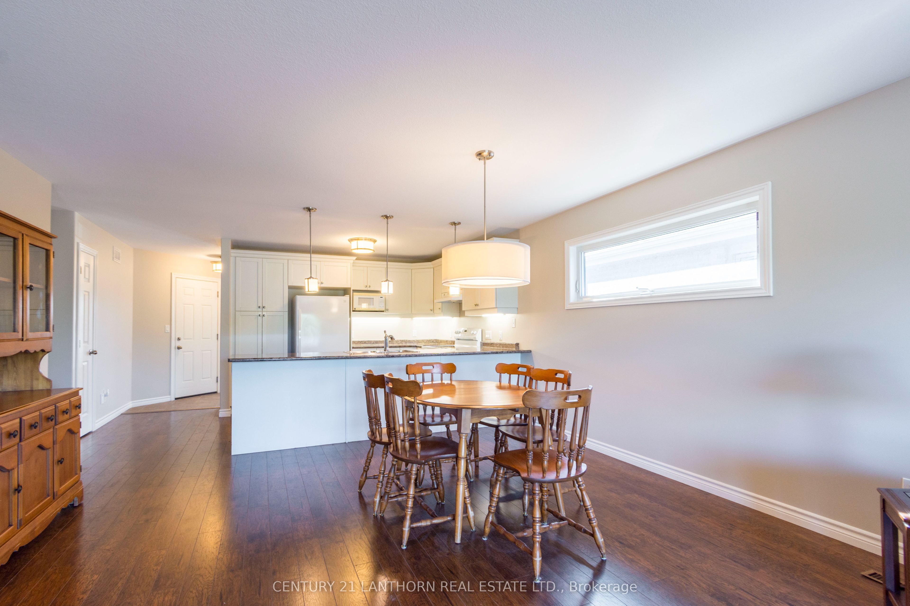 36 Tessa Boulevard Property Photo 11