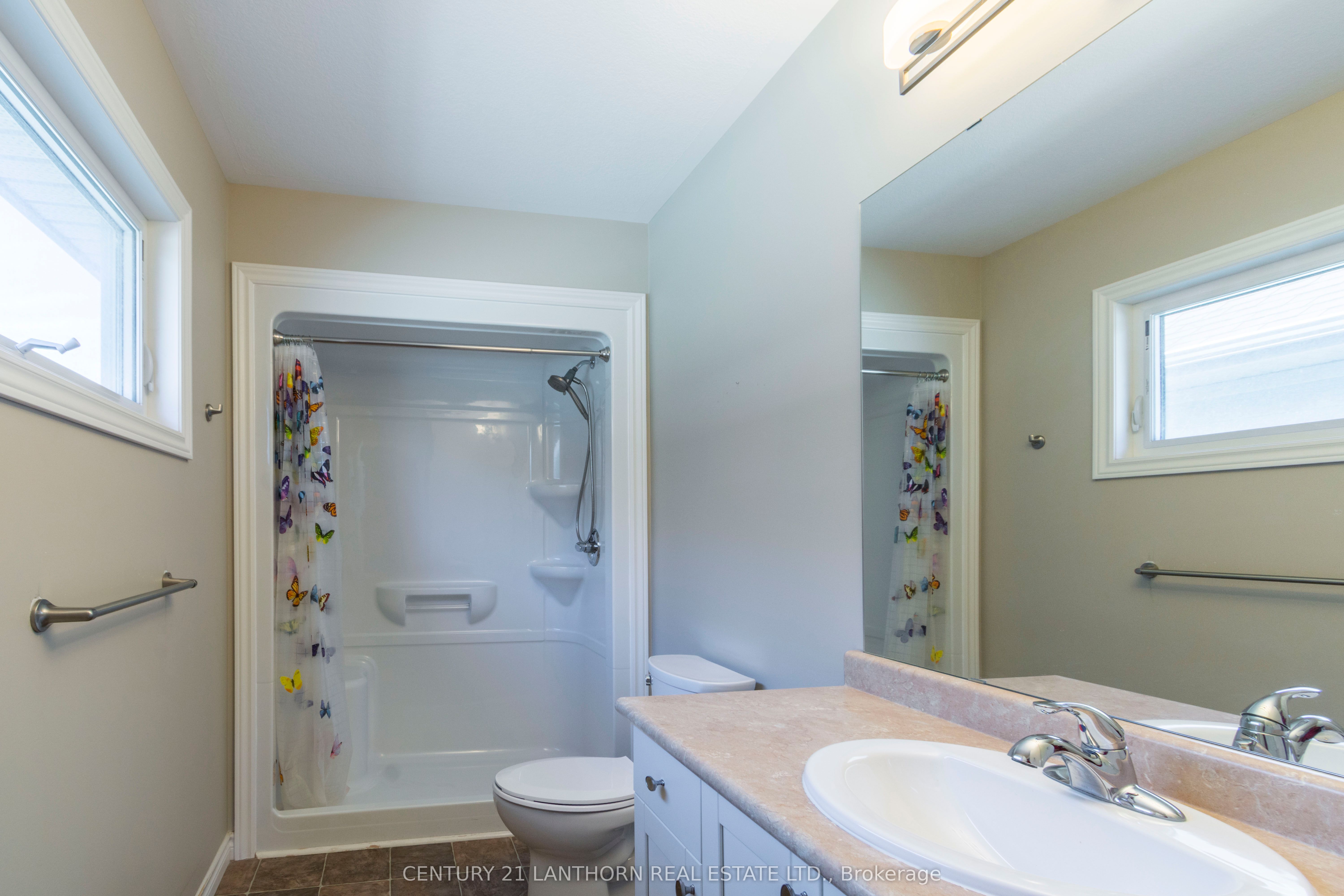 36 Tessa Boulevard Property Photo 15