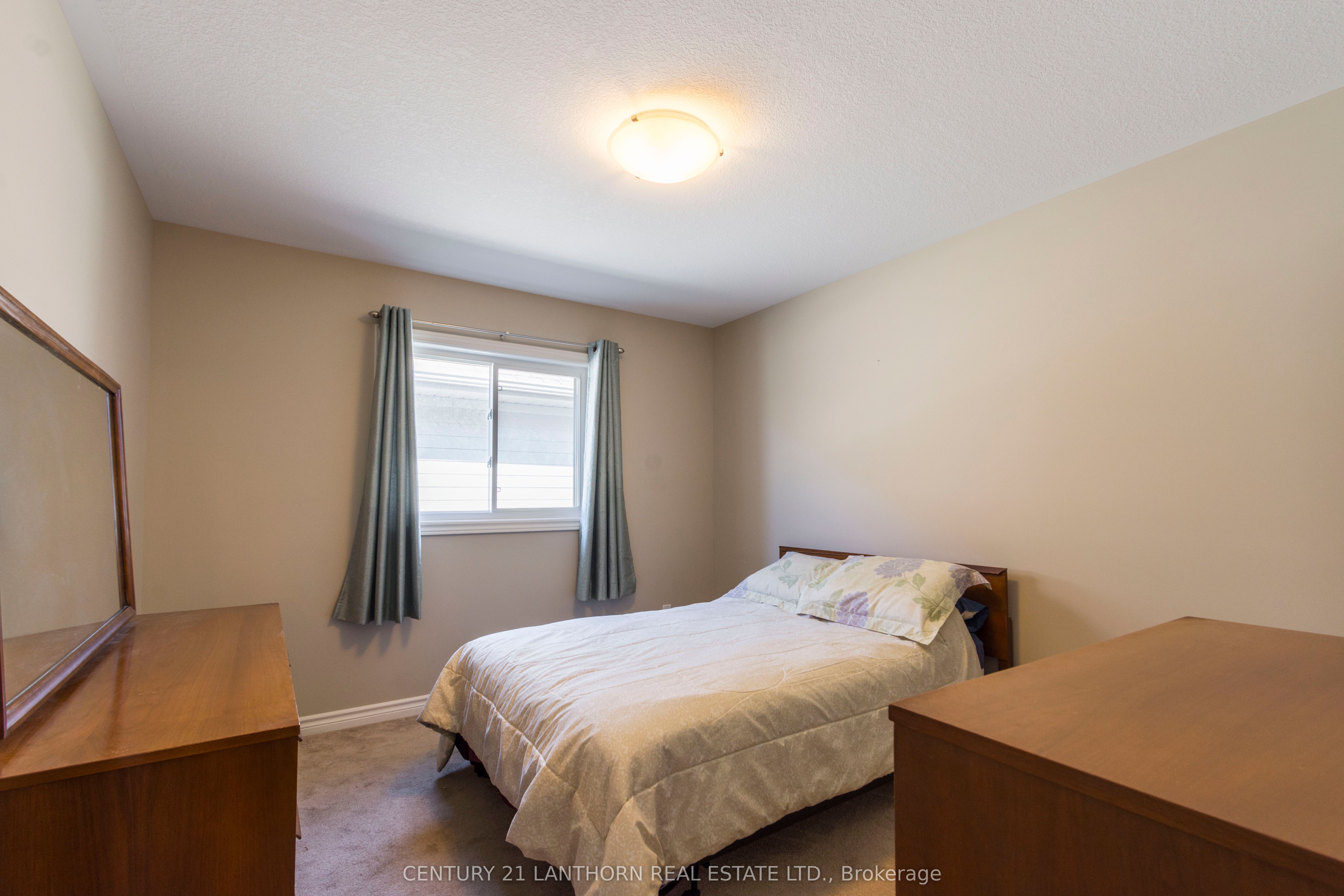 36 Tessa Boulevard Property Photo 19