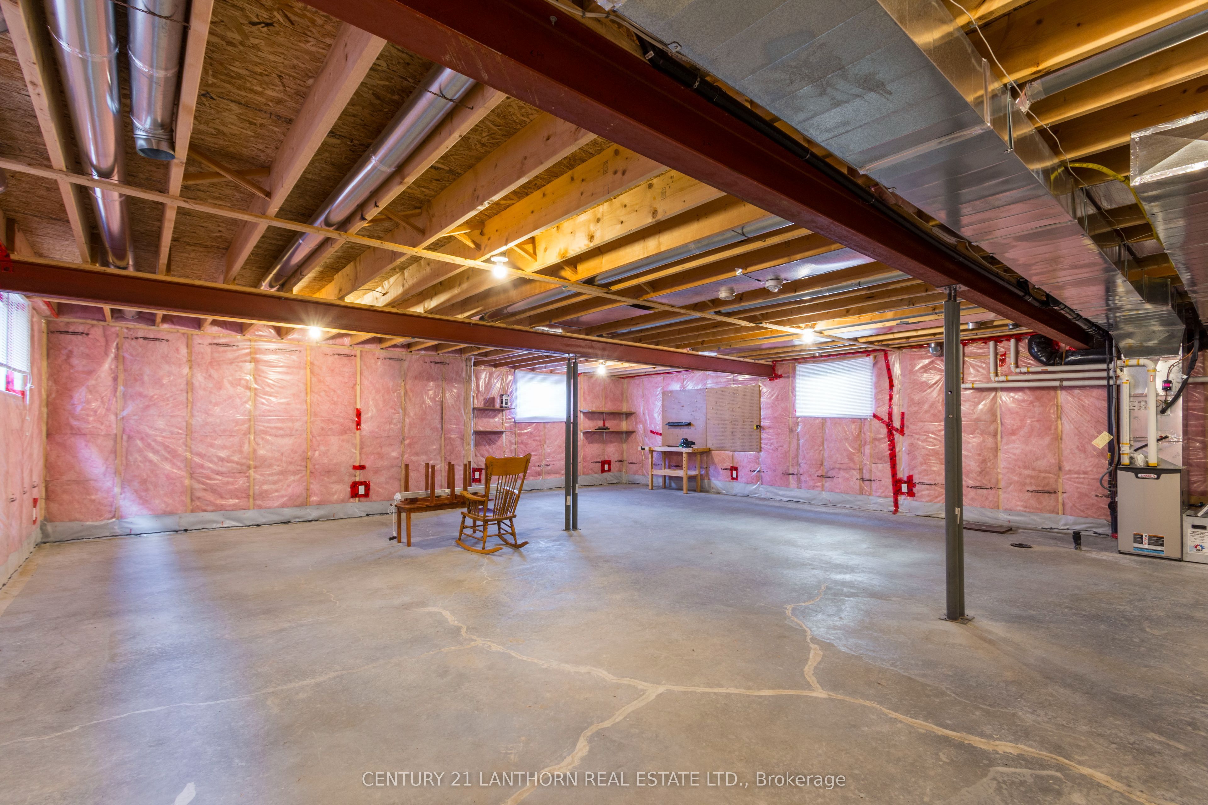 36 Tessa Boulevard Property Photo 20