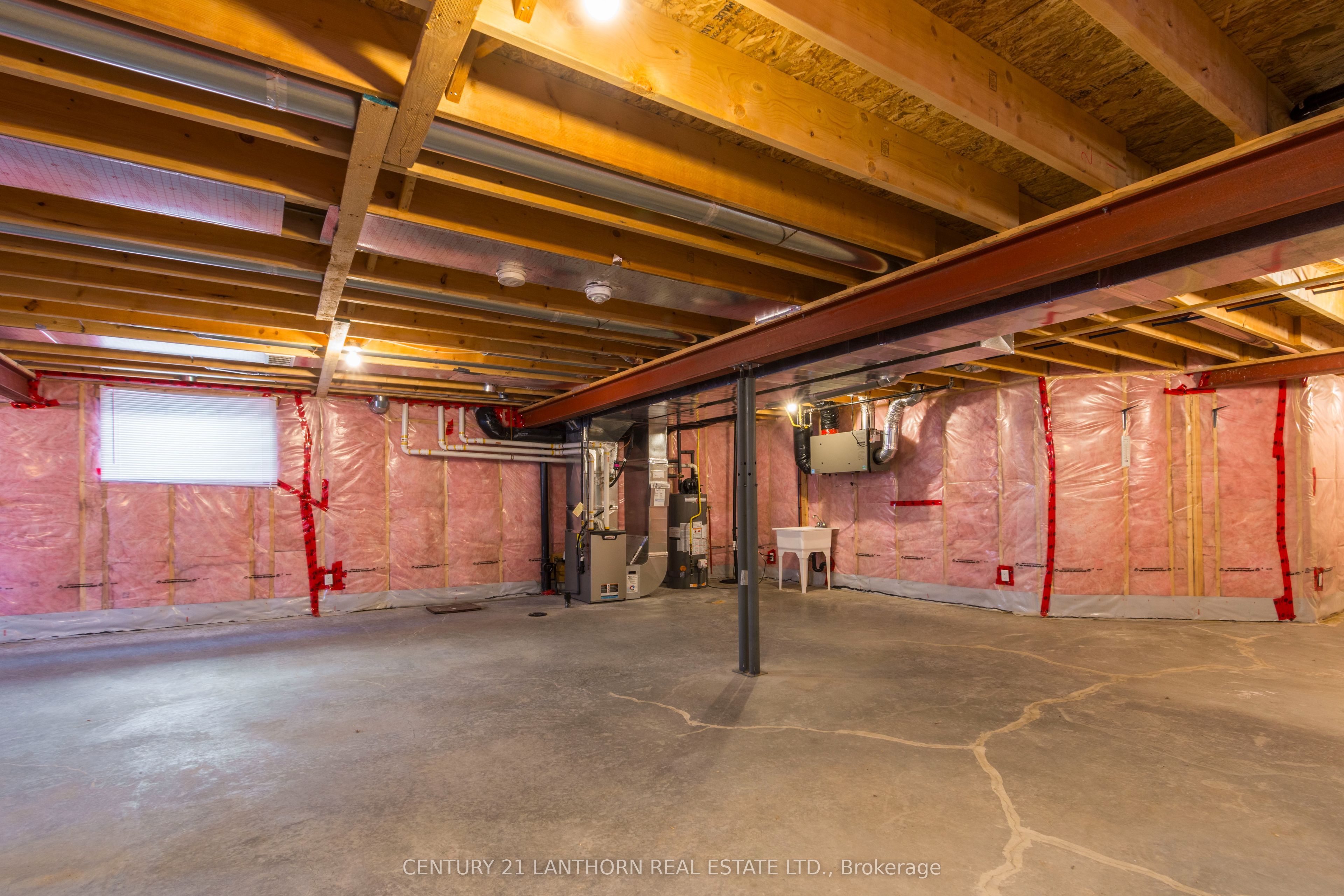 36 Tessa Boulevard Property Photo 21