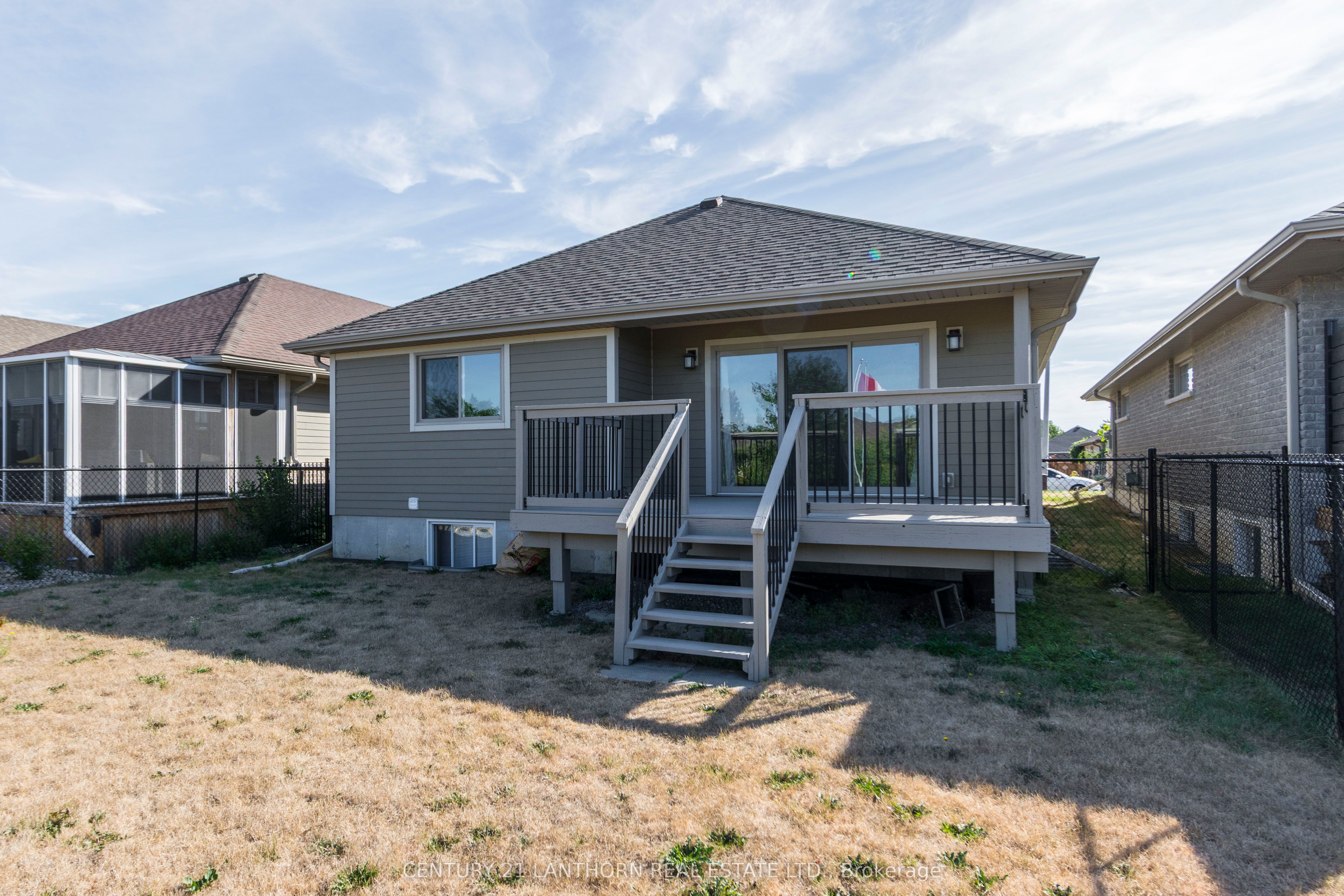 36 Tessa Boulevard Property Photo 23