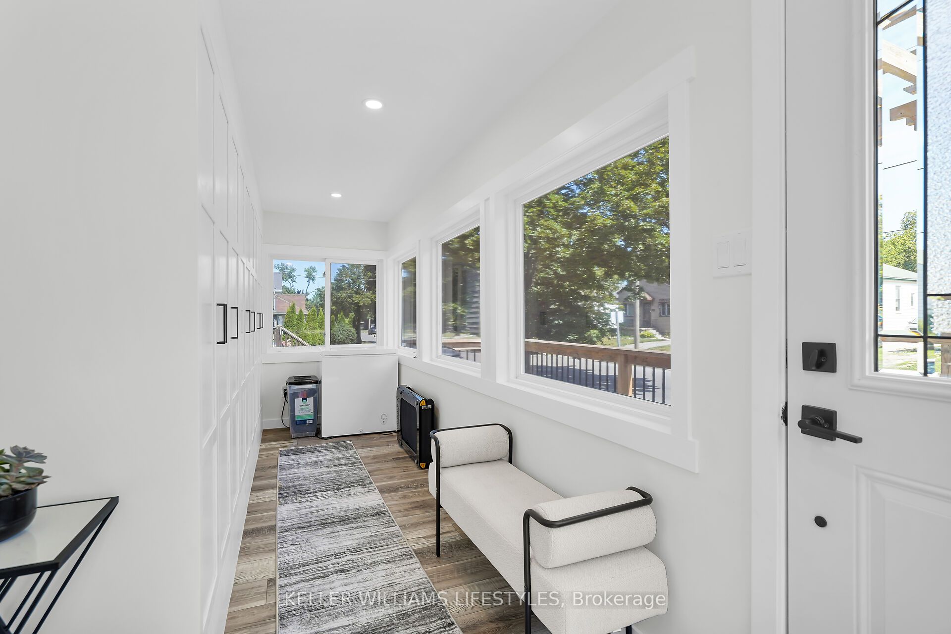 111 Boullee Street Property Photo 7