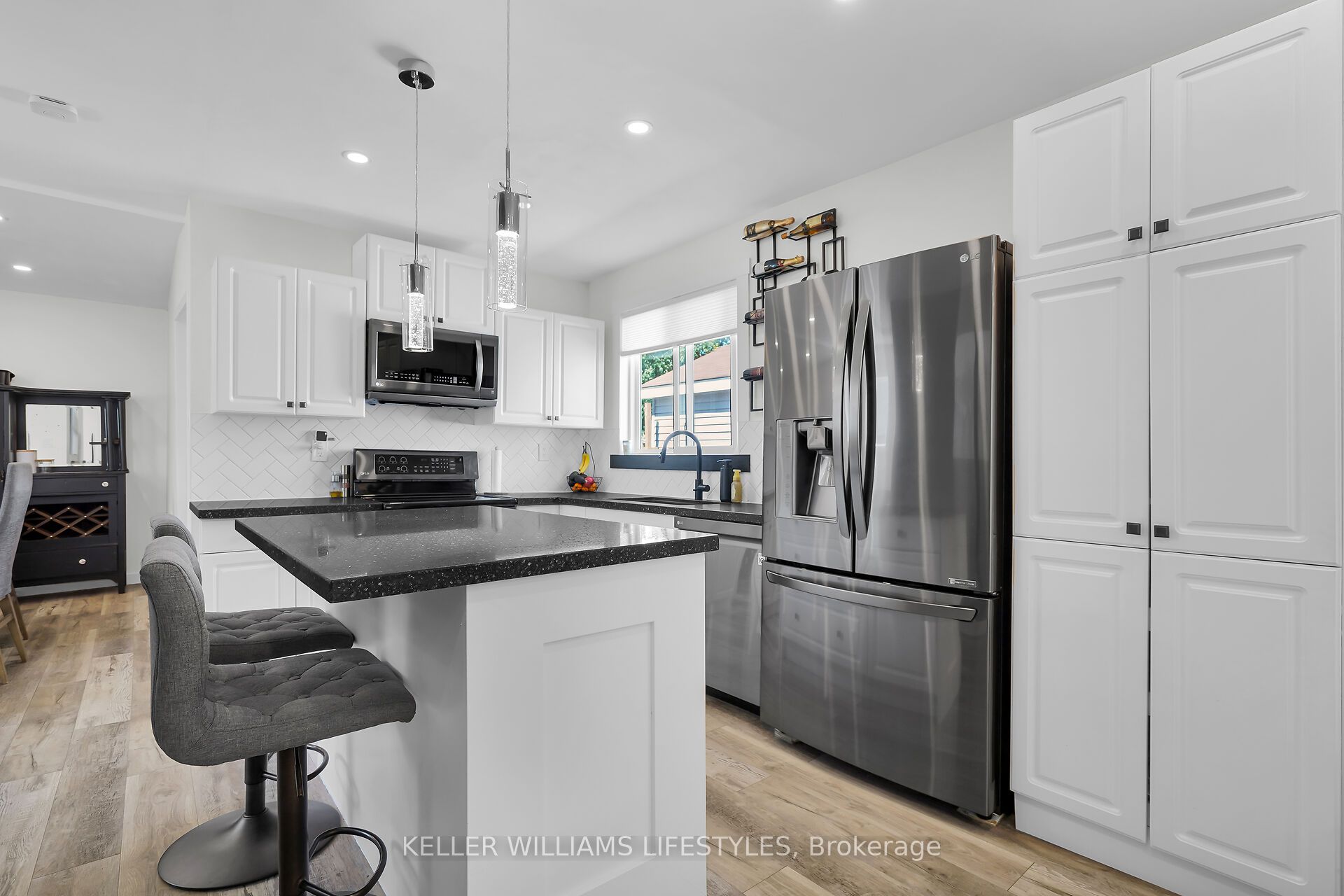 111 Boullee Street Property Photo 10