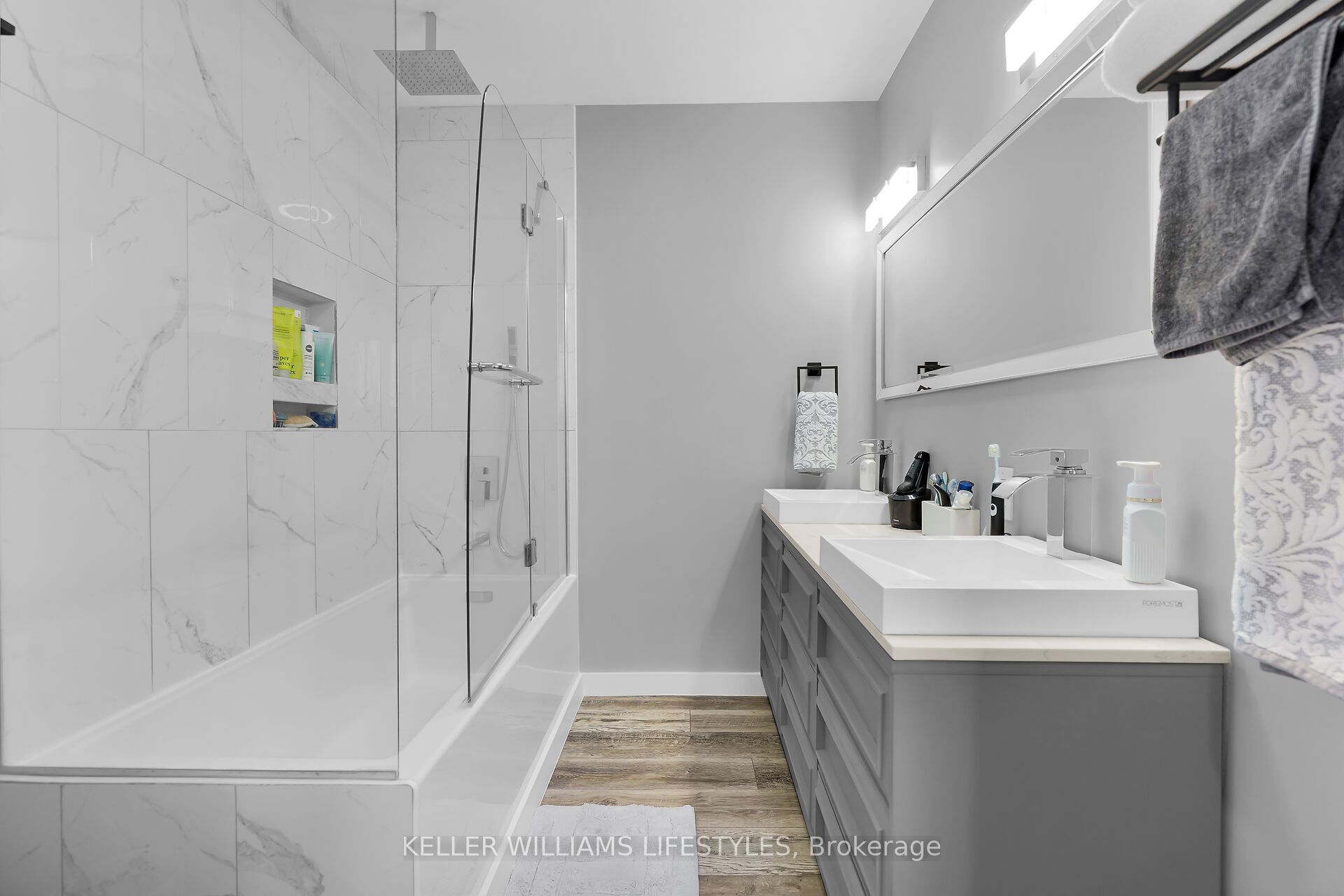 111 Boullee Street Property Photo 15