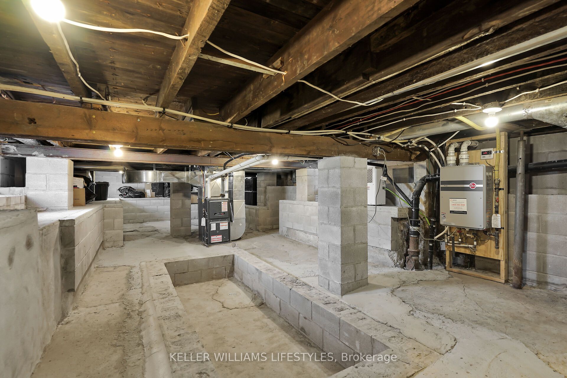 111 Boullee Street Property Photo 21