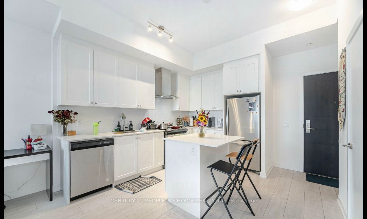 55 Duke Street W 216 Property Photo 5