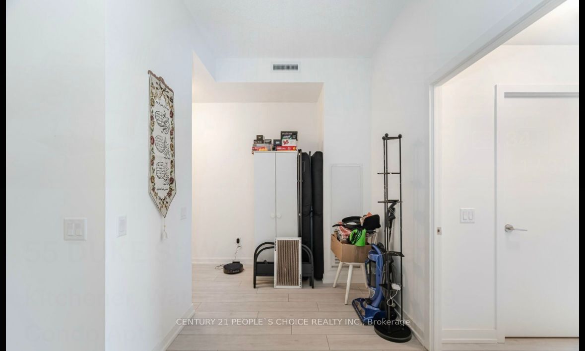 55 Duke Street W 216 Property Photo 12